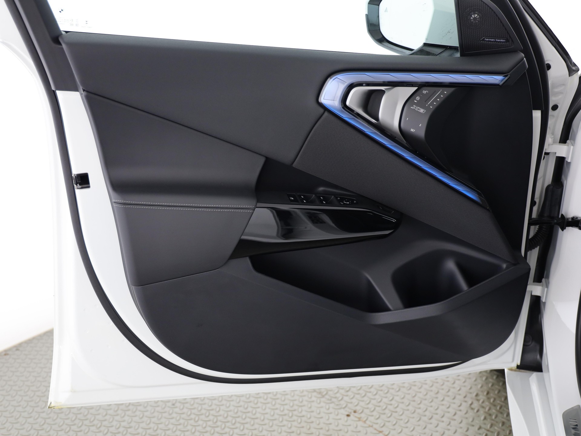 BMW X3 20d xDrive-image-10