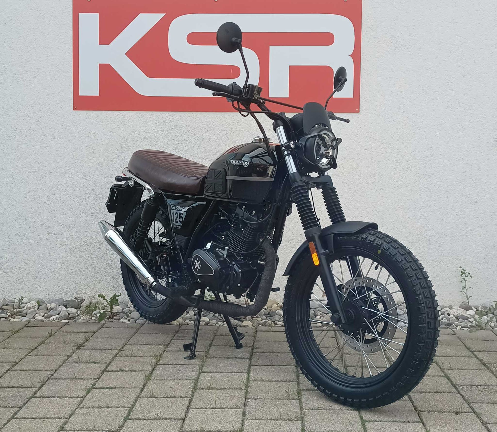 BRIXTON Felsberg 125-showroom-element-2