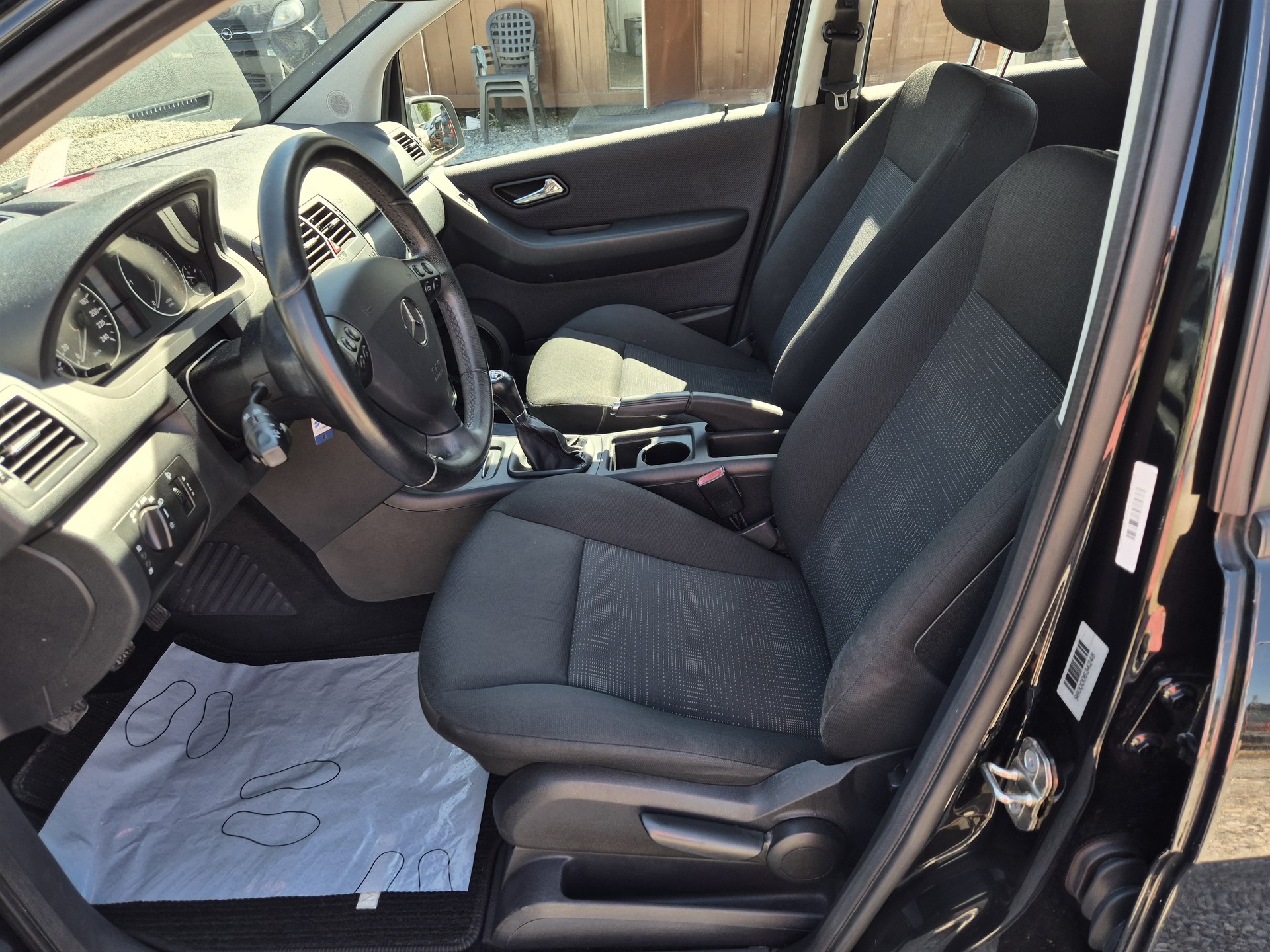 MERCEDES-BENZ A 180 (170) BlueEfficiency Classic-image-8