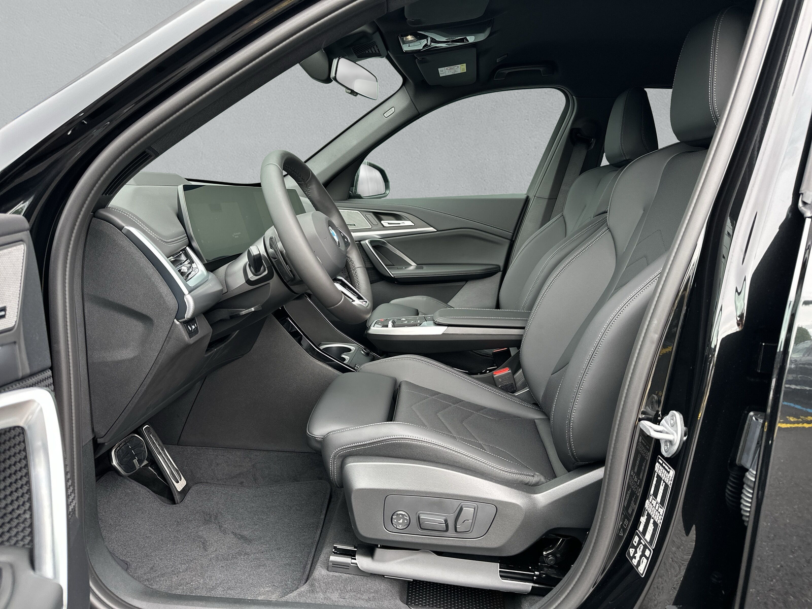 BMW X1 xDrive 23i 48V M Sport Pro **Action de leasing à 1.9%**-image-10