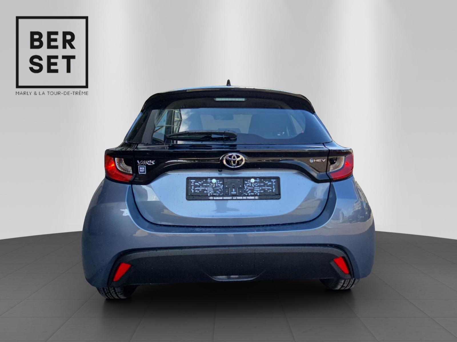 TOYOTA Yaris 1.5 VVT-i HSD Comfort-showroom-element-2