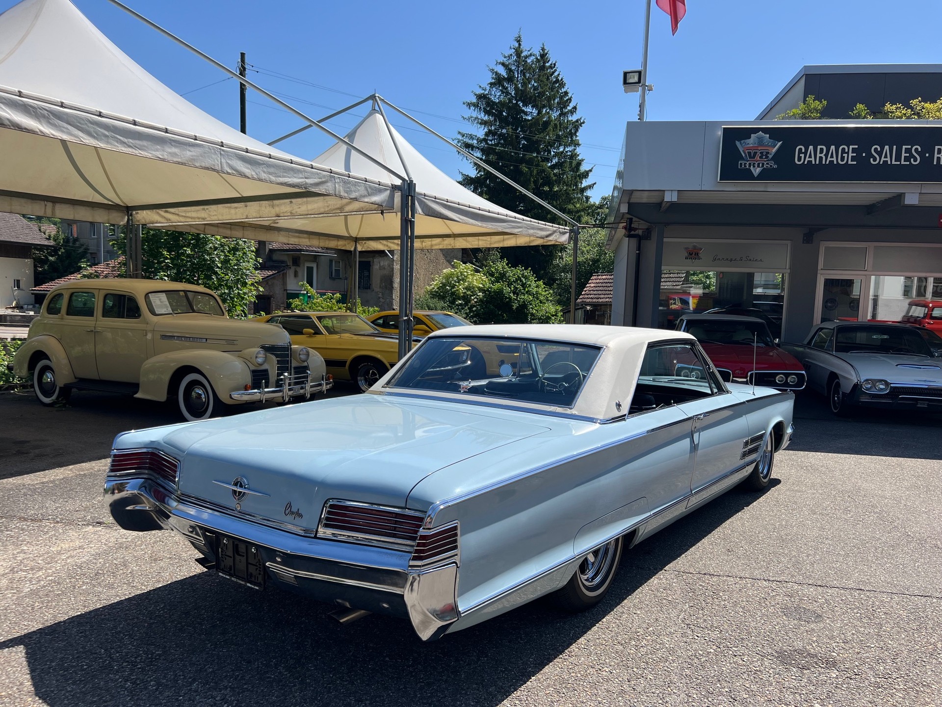 CHRYSLER 300 Hardtop-image-4
