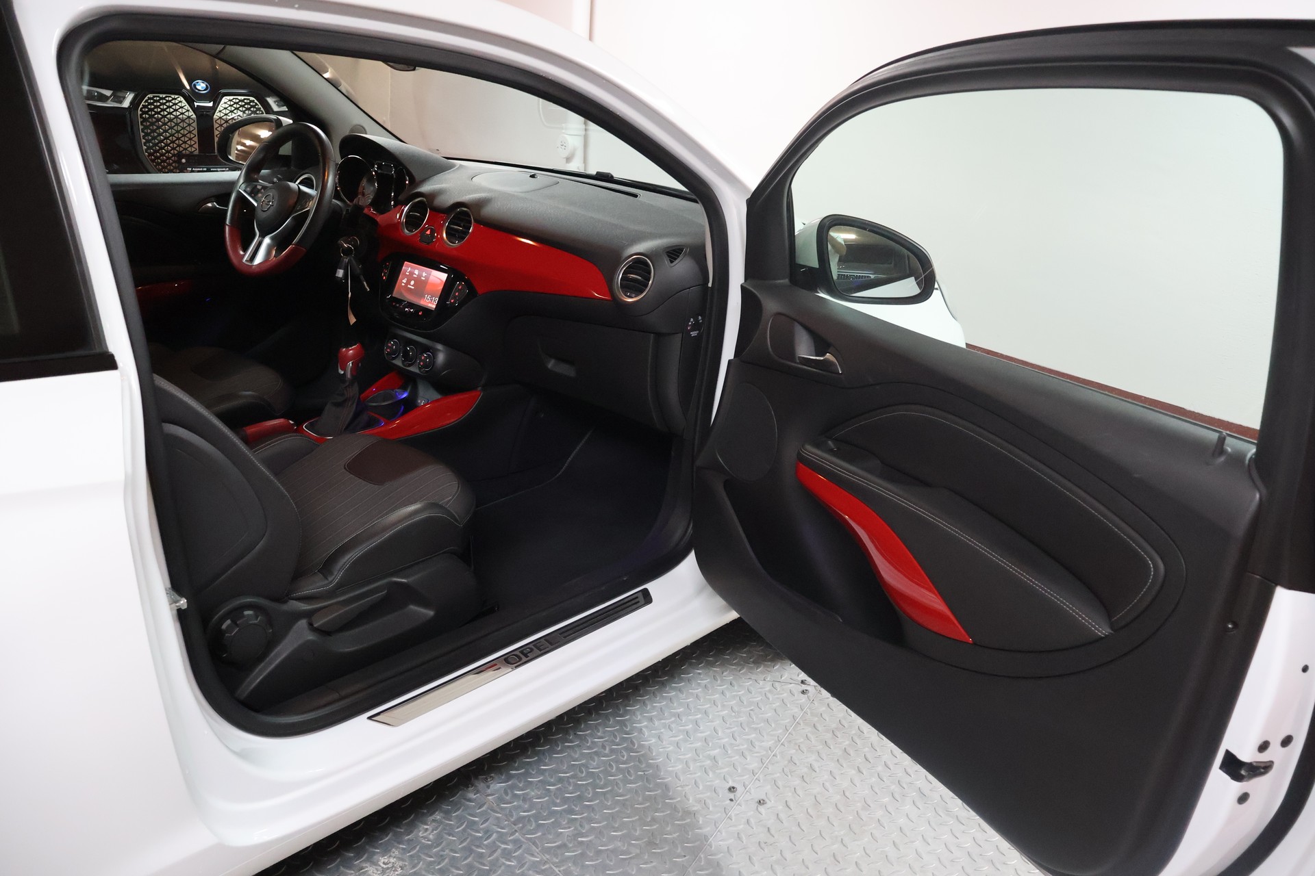 OPEL Adam 1.4 ecoFLEX SLAM-image-12
