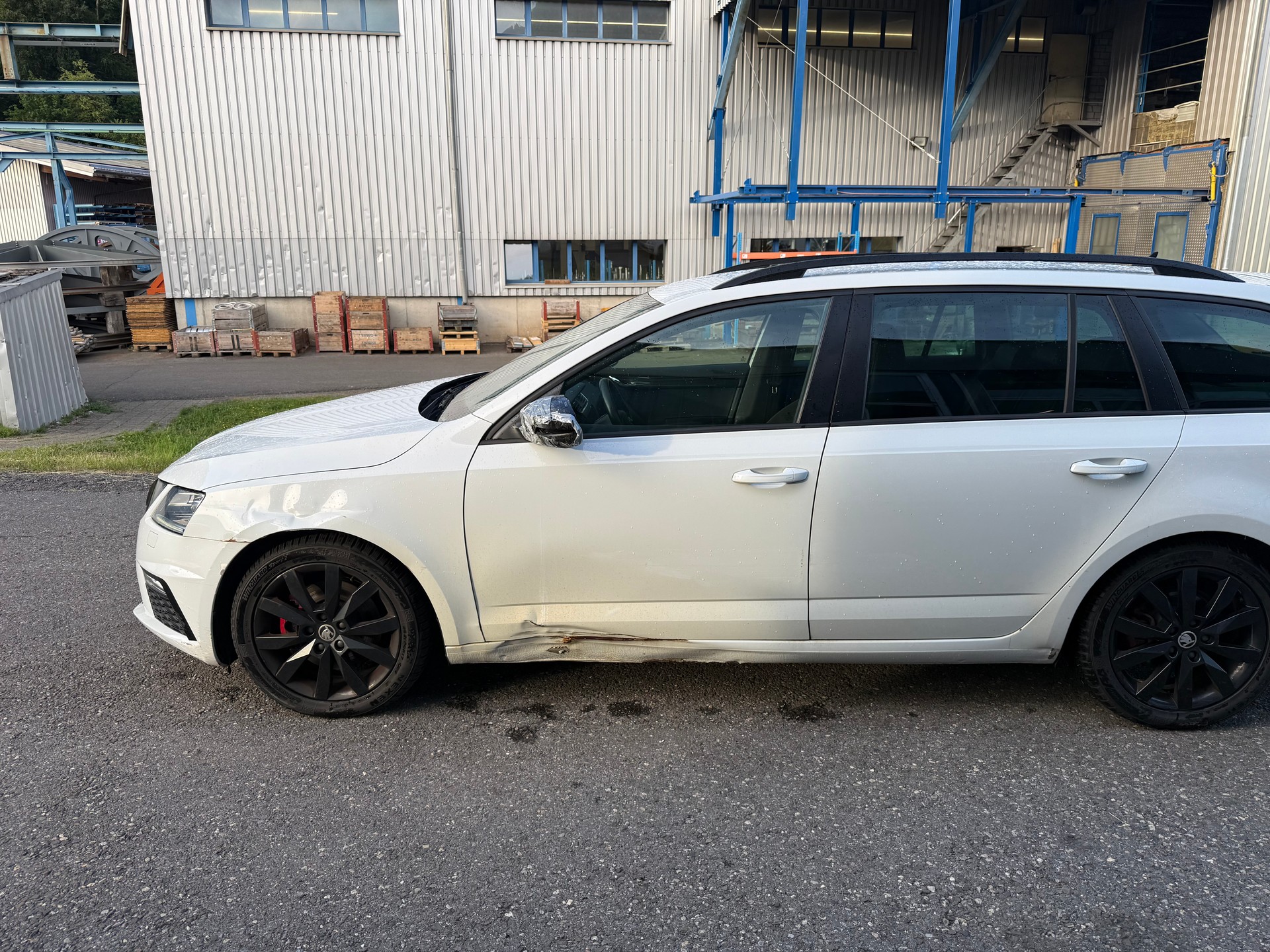 SKODA Octavia Combi 2.0 TDI RS Prag 4x4 DSG-image-10