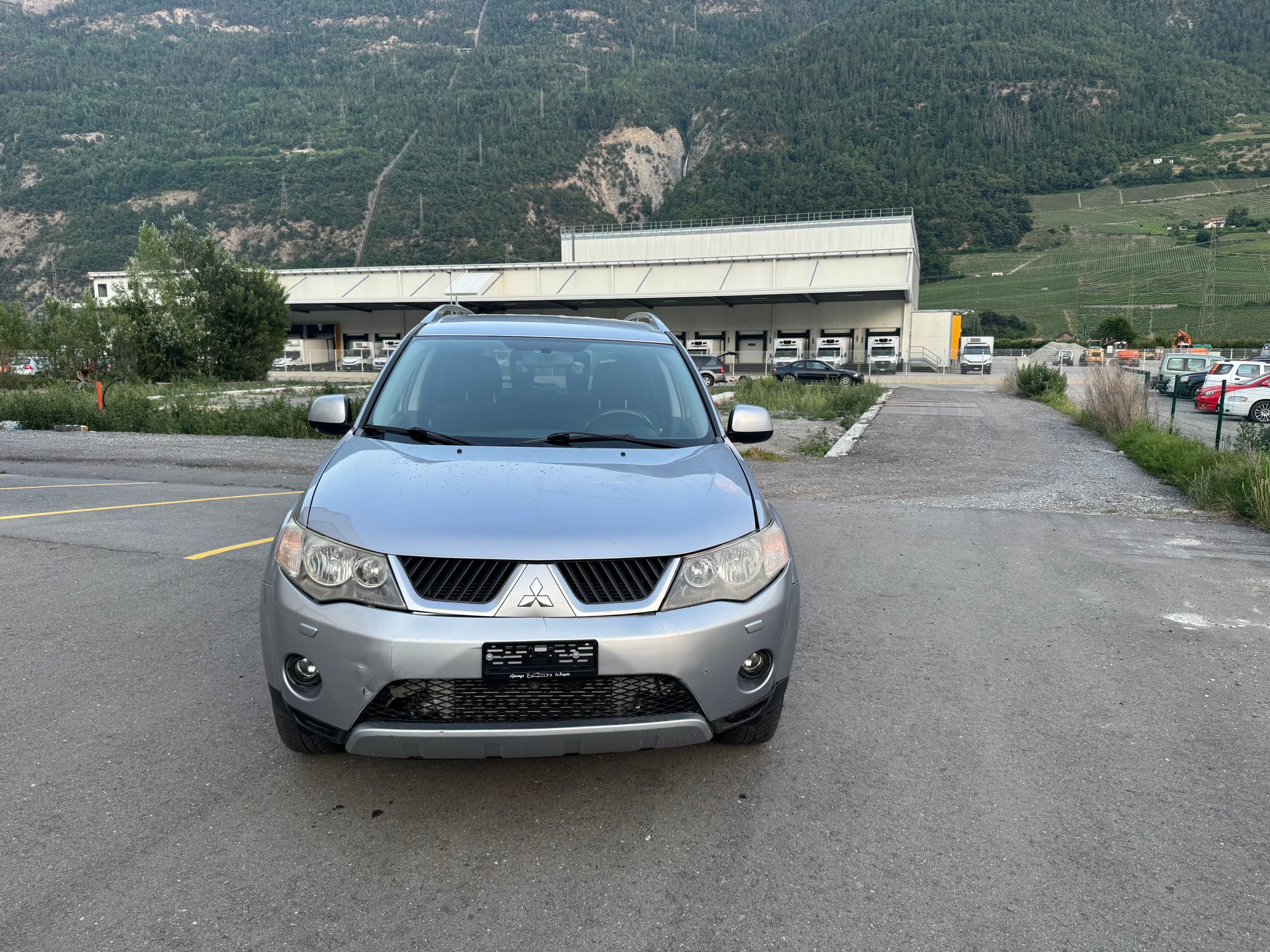 MITSUBISHI Outlander 2.0 DID Instyle 4WD