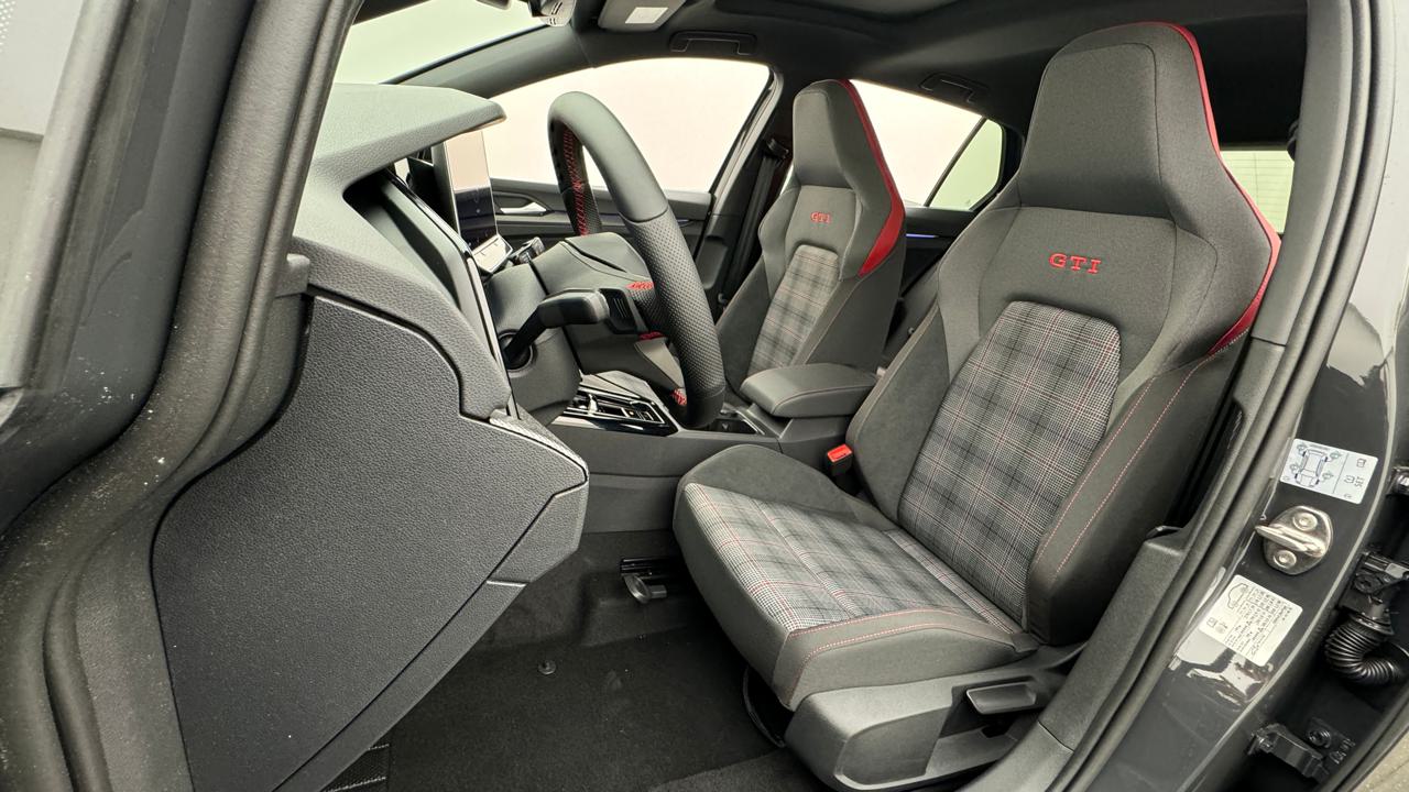VW Golf 2.0 TSI GTI DSG-image-4