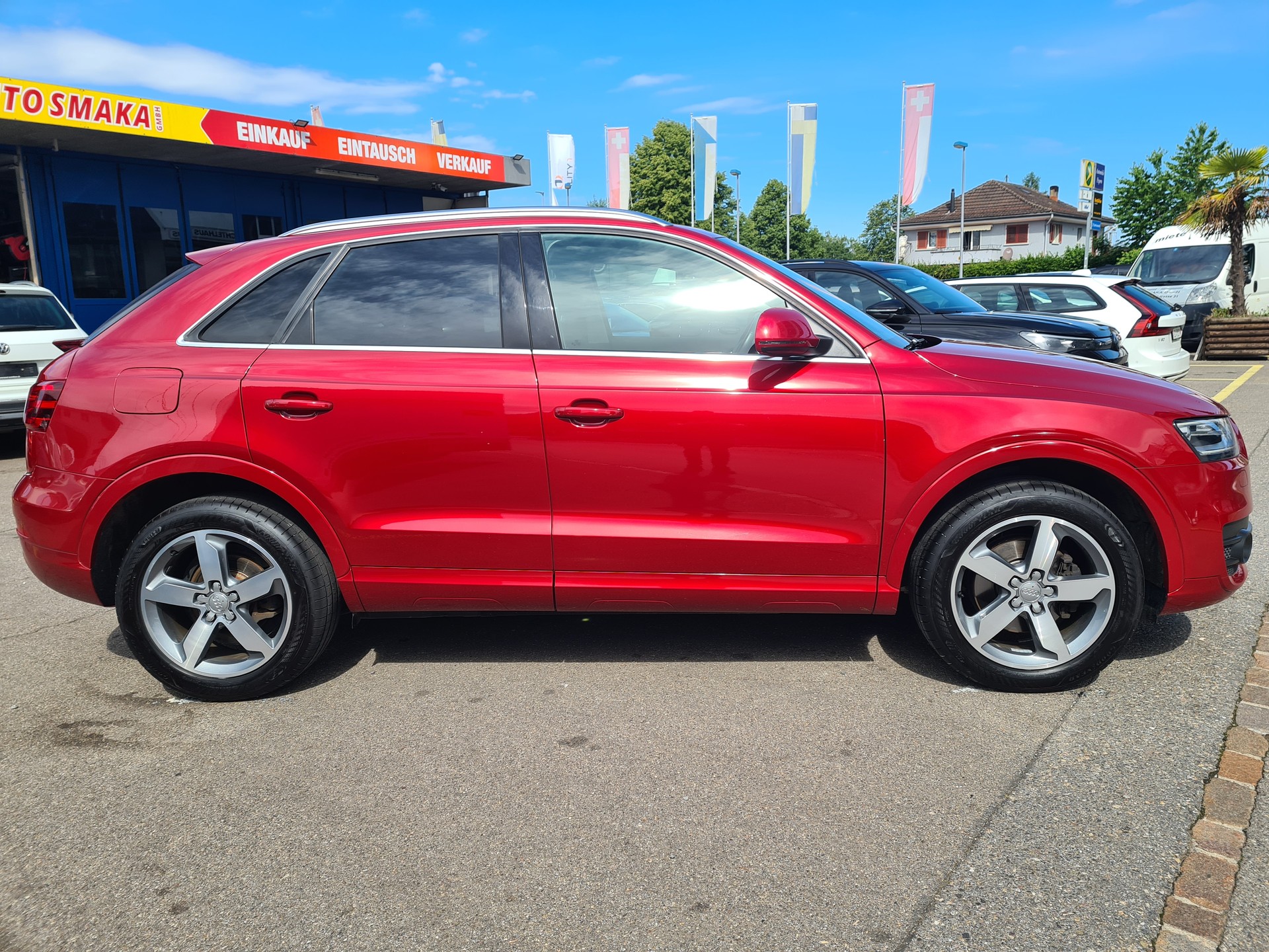 AUDI Q3 2.0 TDI quattro-image-7