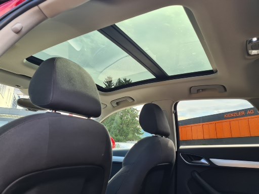 AUDI Q3 2.0 TDI quattro-image-11