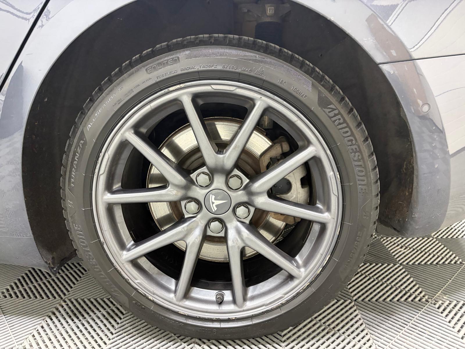 TESLA Model 3 Long Range Dual Motor AWD - Full Self Driving Capability-image-26