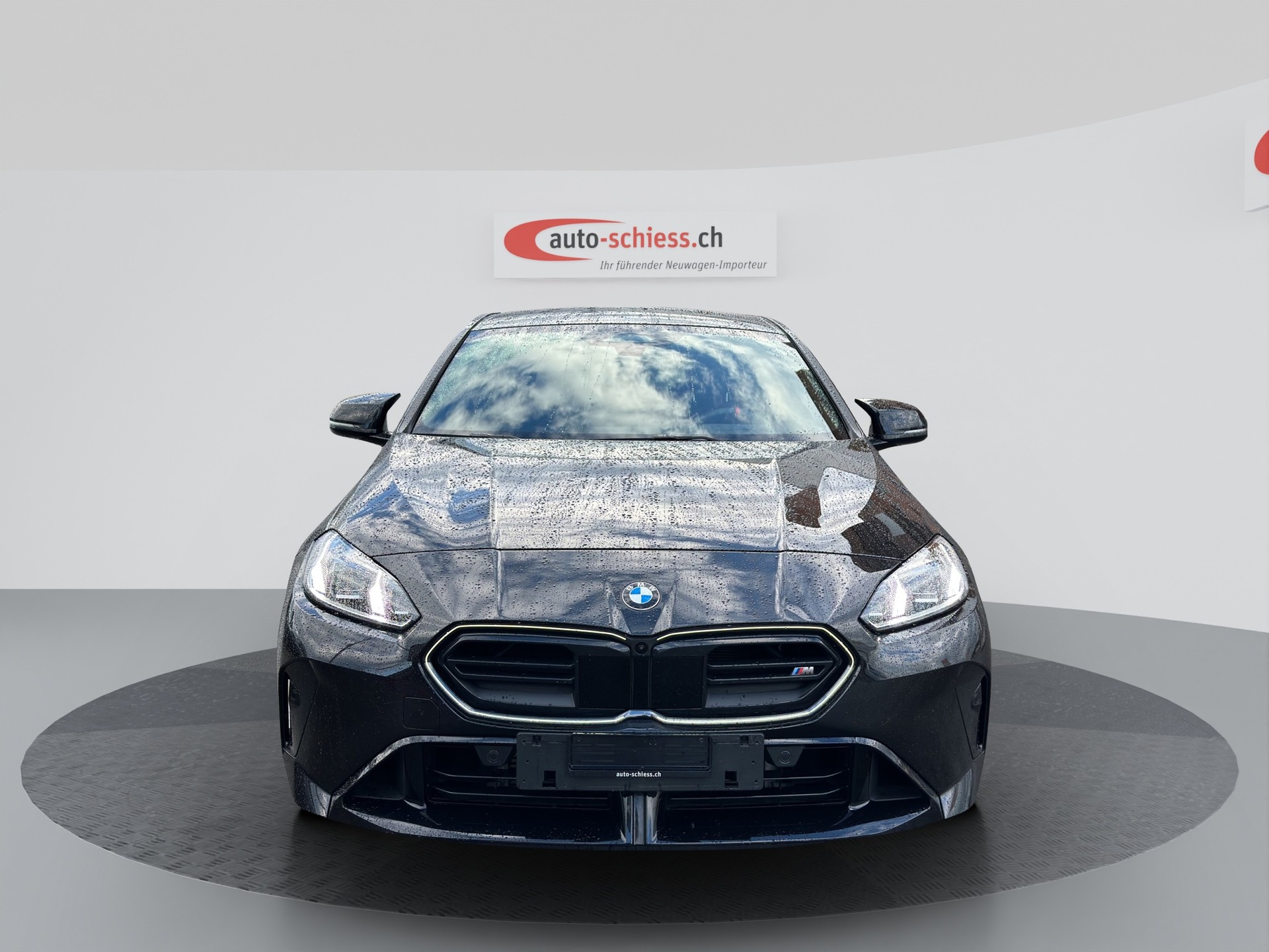 BMW M135 xDrive M Sport Pro-image-1