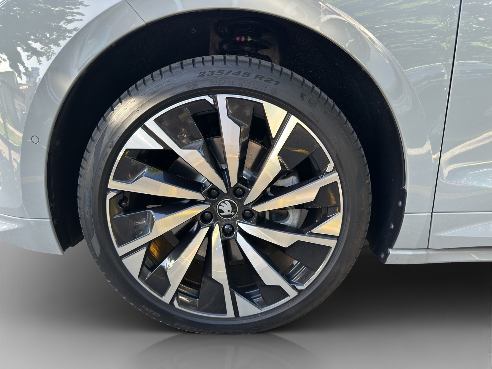 SKODA Enyaq 85x Sportline 4x4-image-15