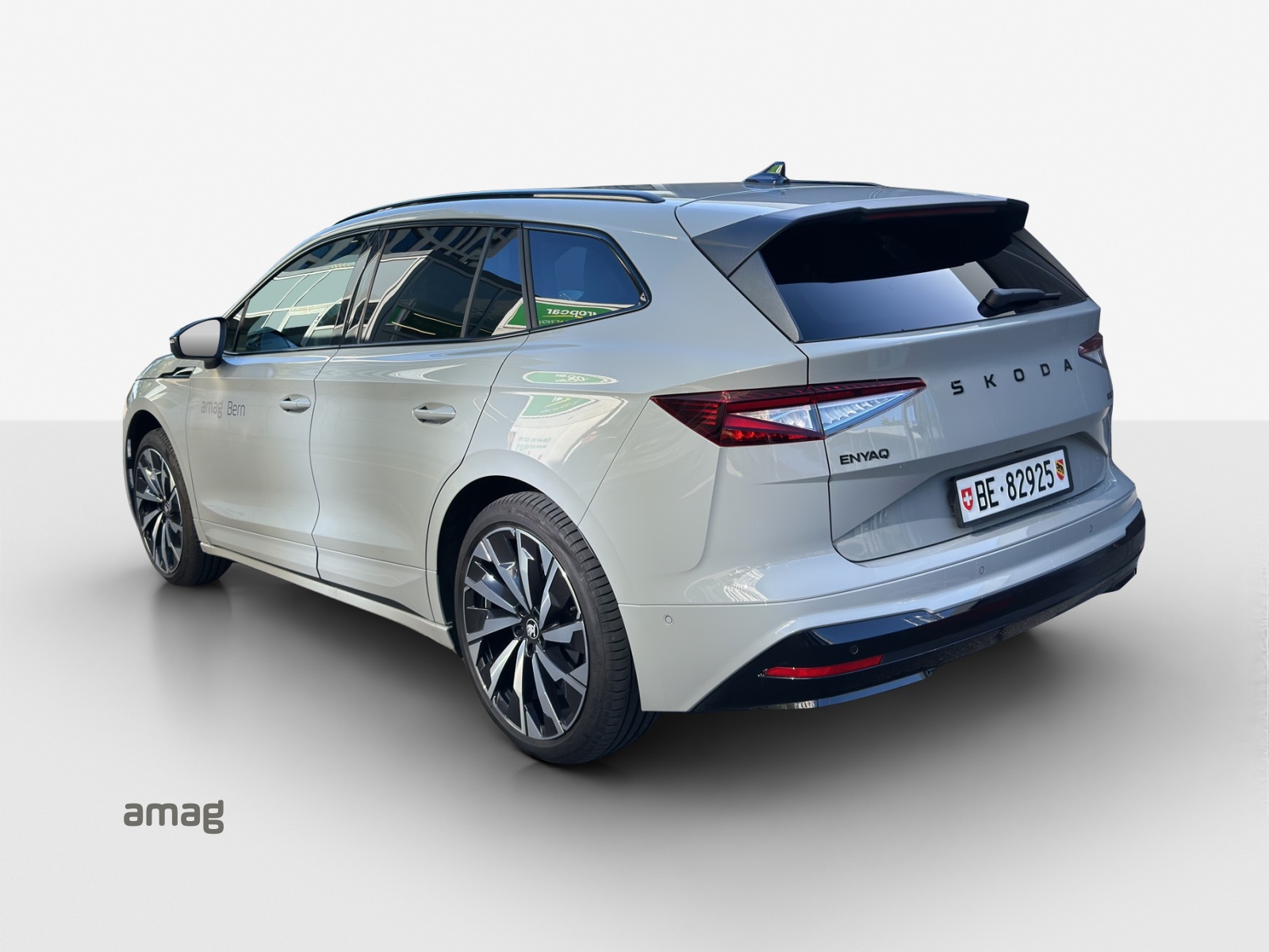 SKODA Enyaq 85x Sportline 4x4-image-2