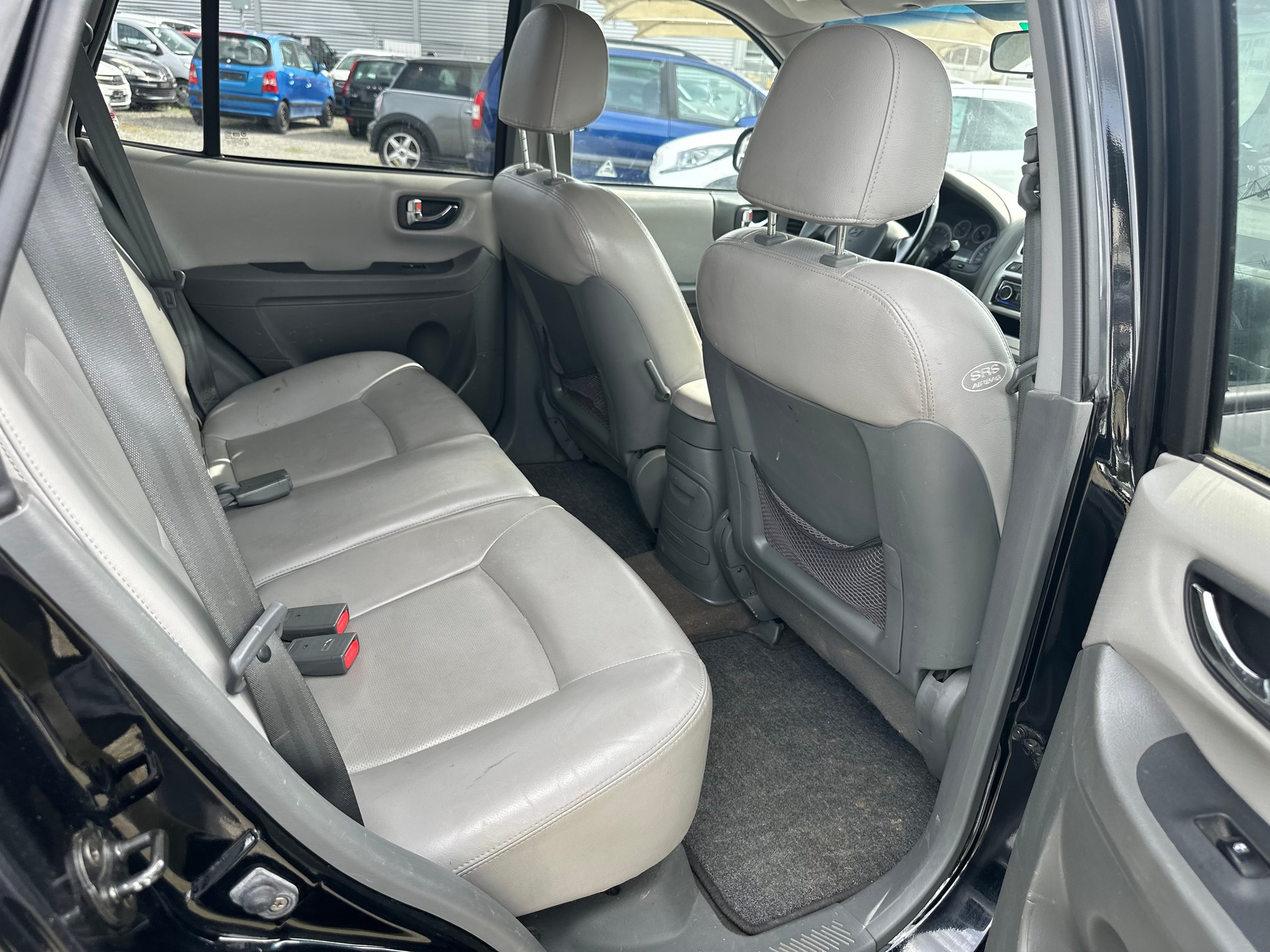 HYUNDAI Santa Fe 2.7 V6 Navigator-image-5