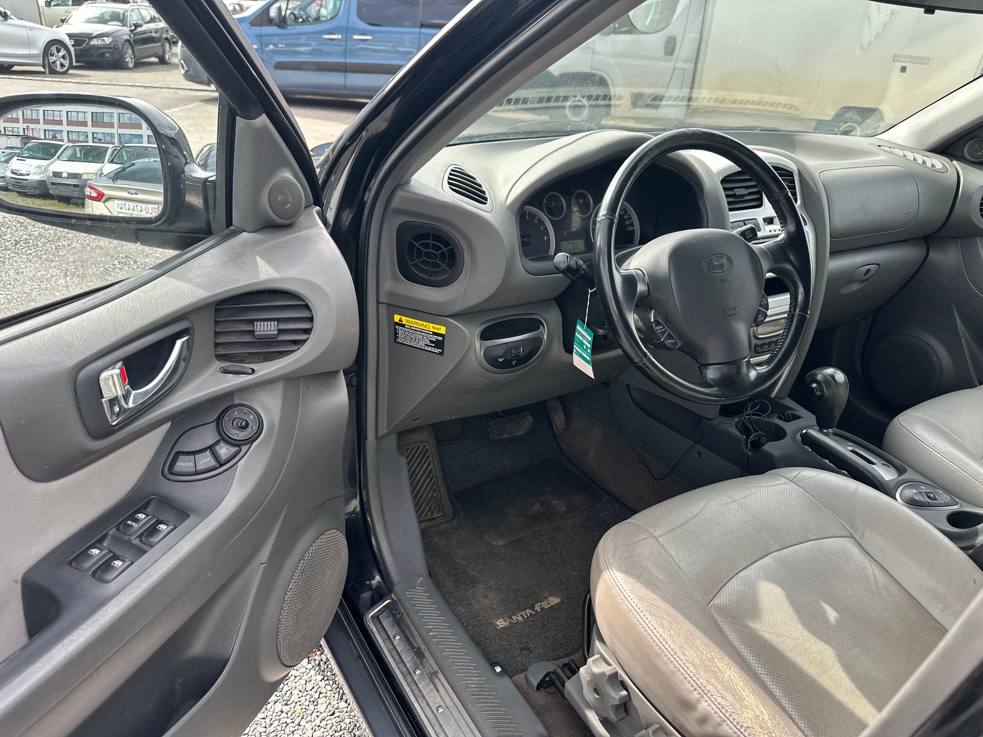 HYUNDAI Santa Fe 2.7 V6 Navigator-image-8