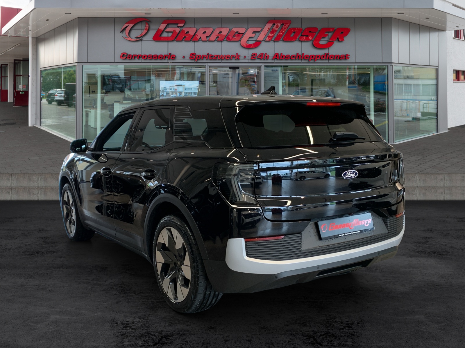 FORD Explorer Extended Range Premium AWD-image-3