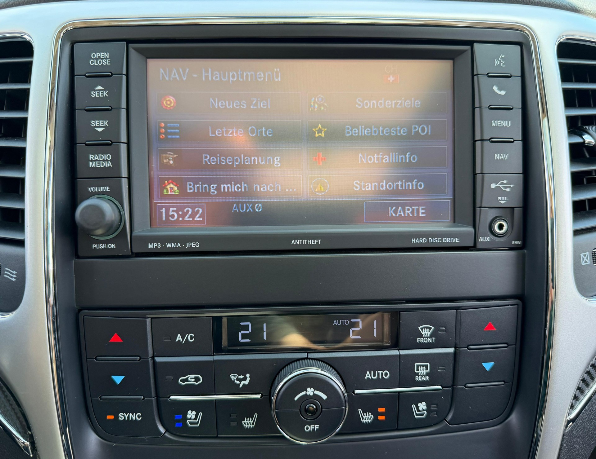 JEEP Grand Cherokee 6.4 SRT8 Automatic-image-25