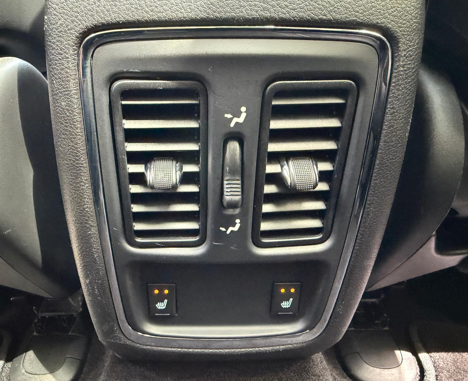 JEEP Grand Cherokee 6.4 SRT8 Automatic-image-20
