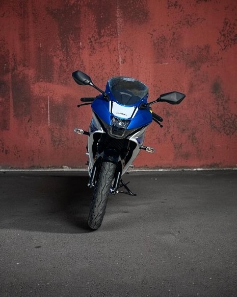 SUZUKI GSX-R 125-image-7