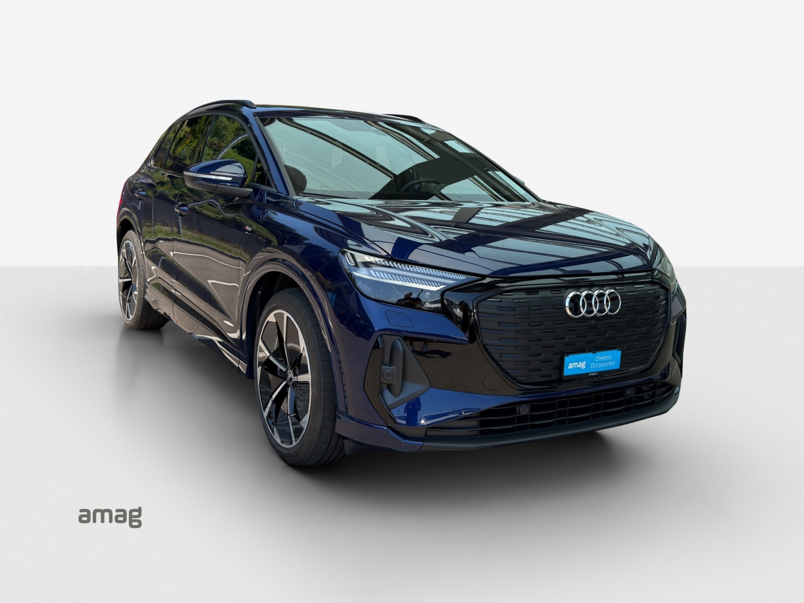 AUDI Q4 e-tron 40-image-5