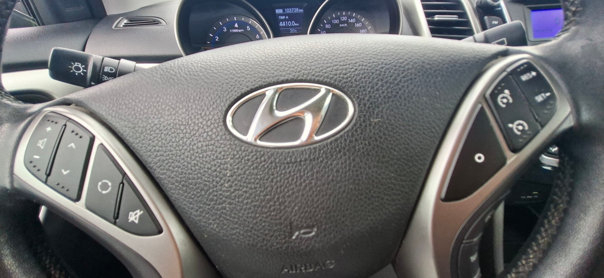 HYUNDAI i30 1.4 Comfort-image-5