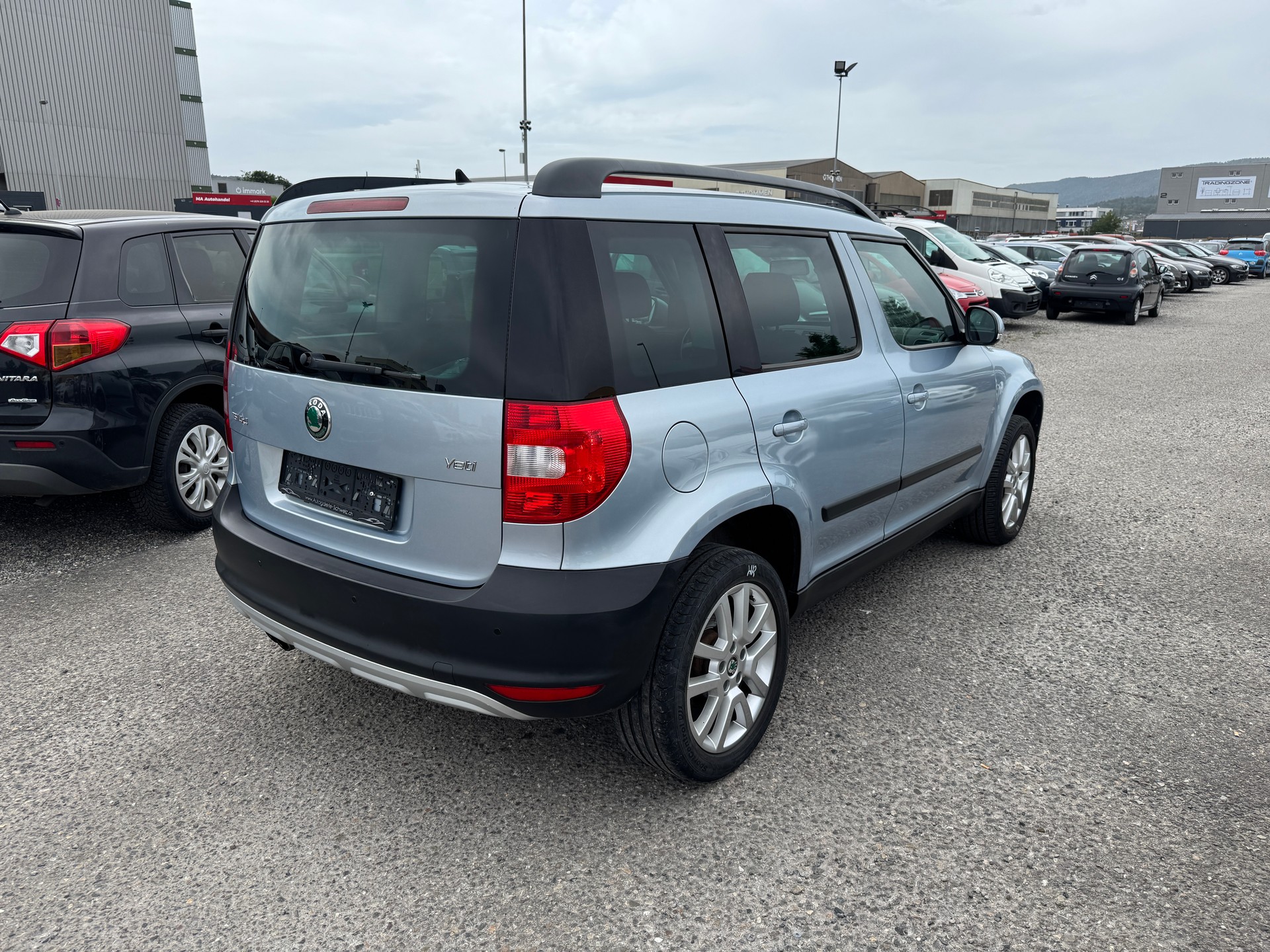 SKODA Yeti 1.8 TSI Entry 4x4-image-4