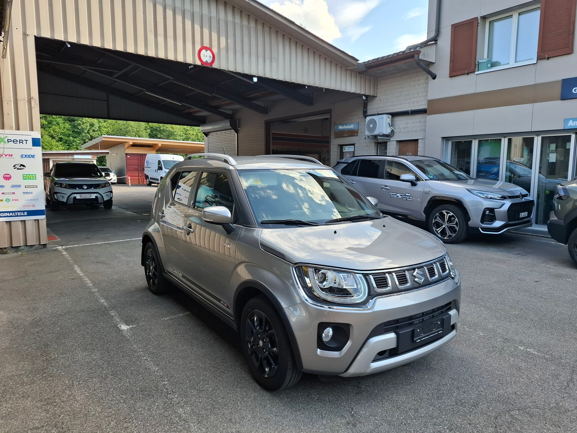 SUZUKI Ignis 1.2i Piz Sulai Top Hybrid 4x4-image-3