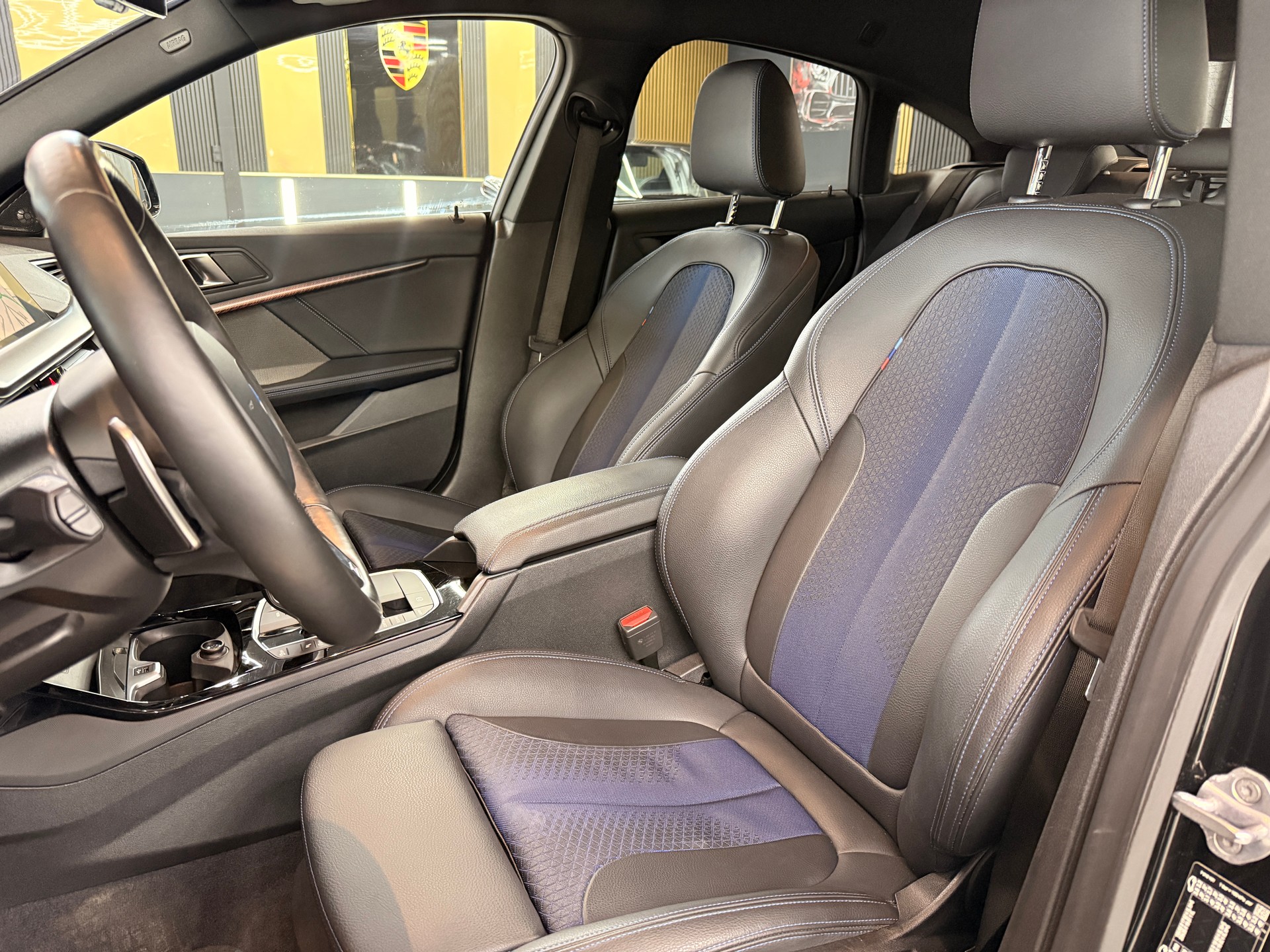BMW 218d Gran Coupé Steptronic-image-9