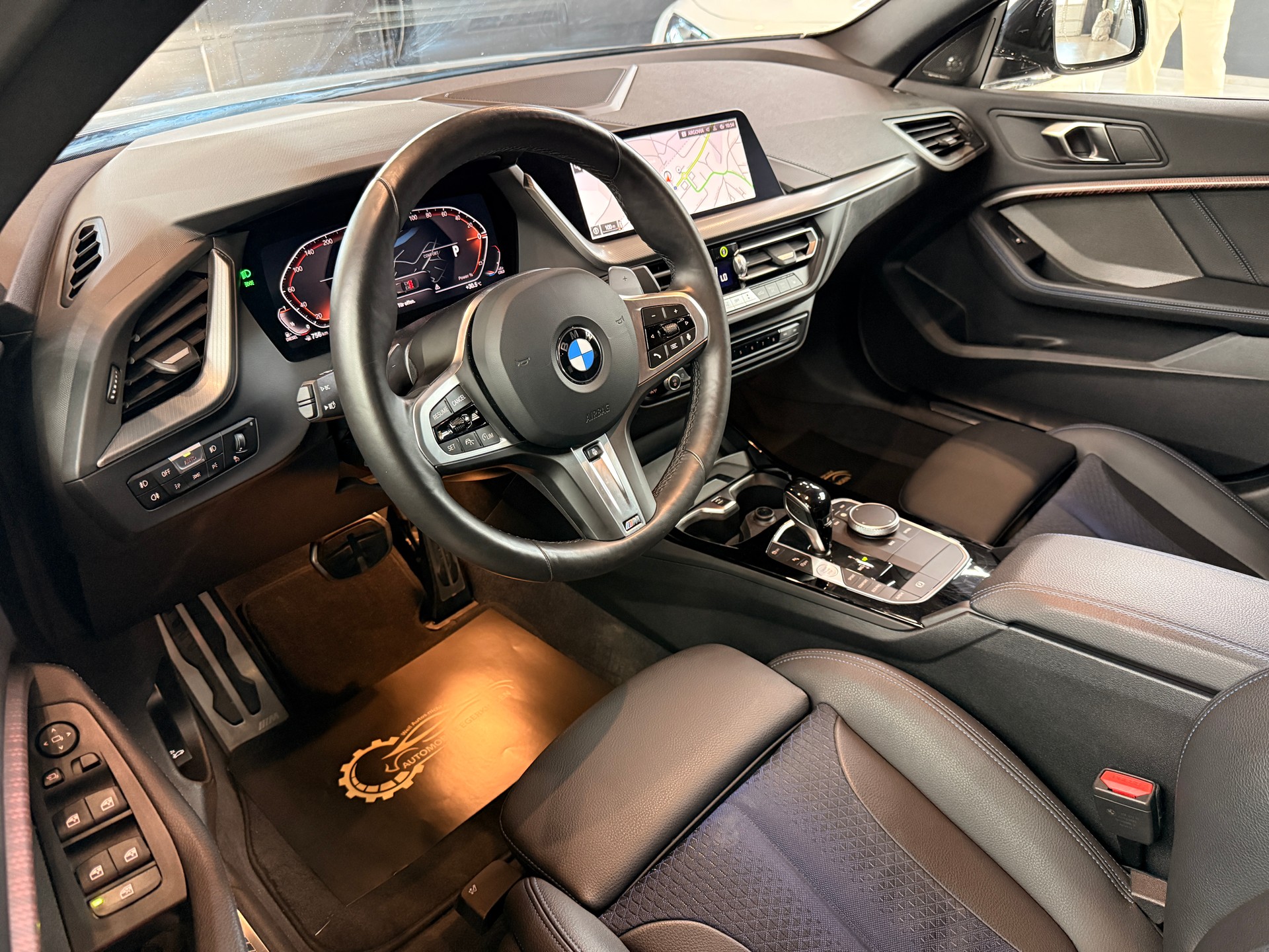 BMW 218d Gran Coupé Steptronic-image-8