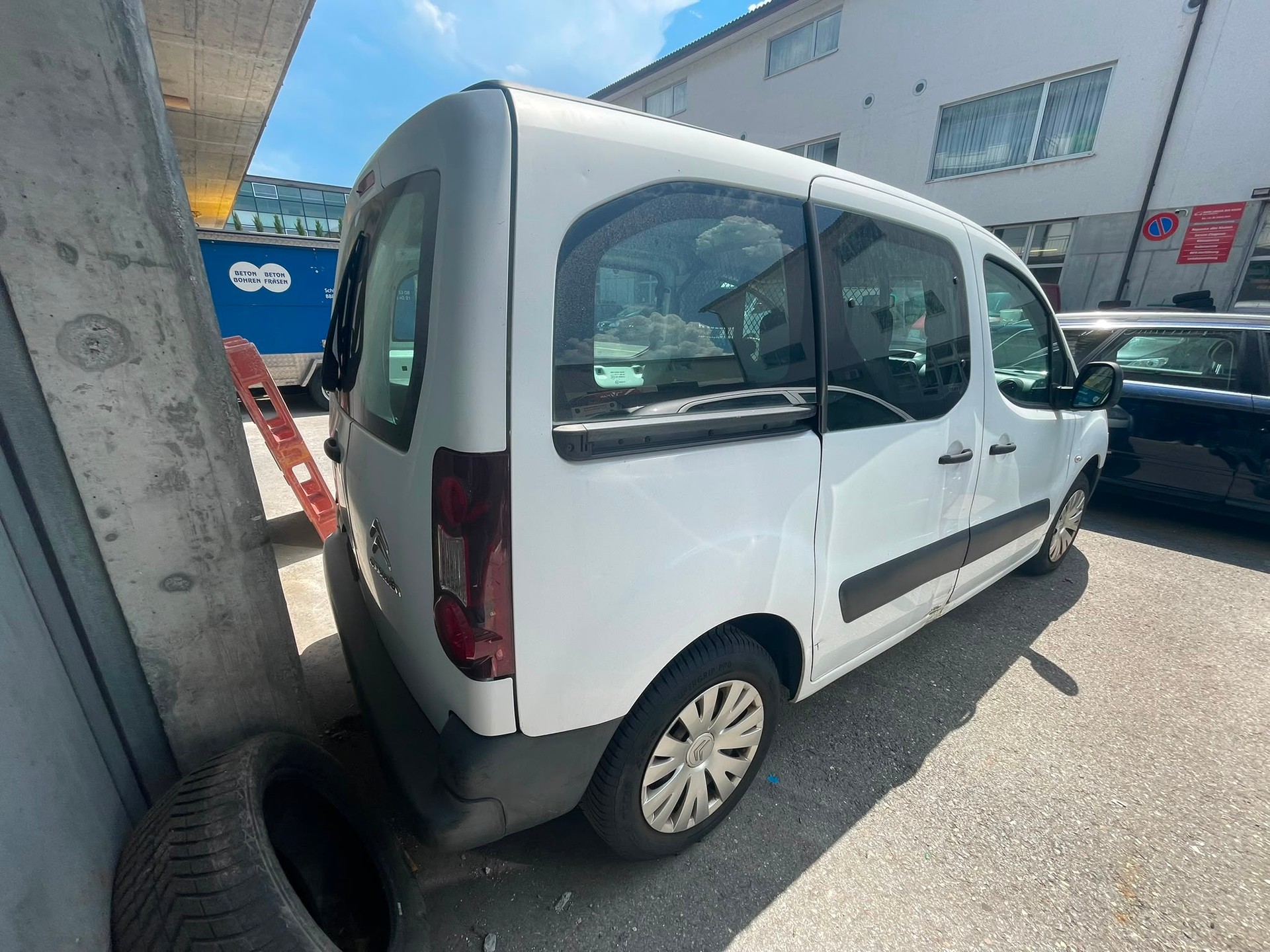 CITROEN Berlingo 1.6VTi 600-image-2