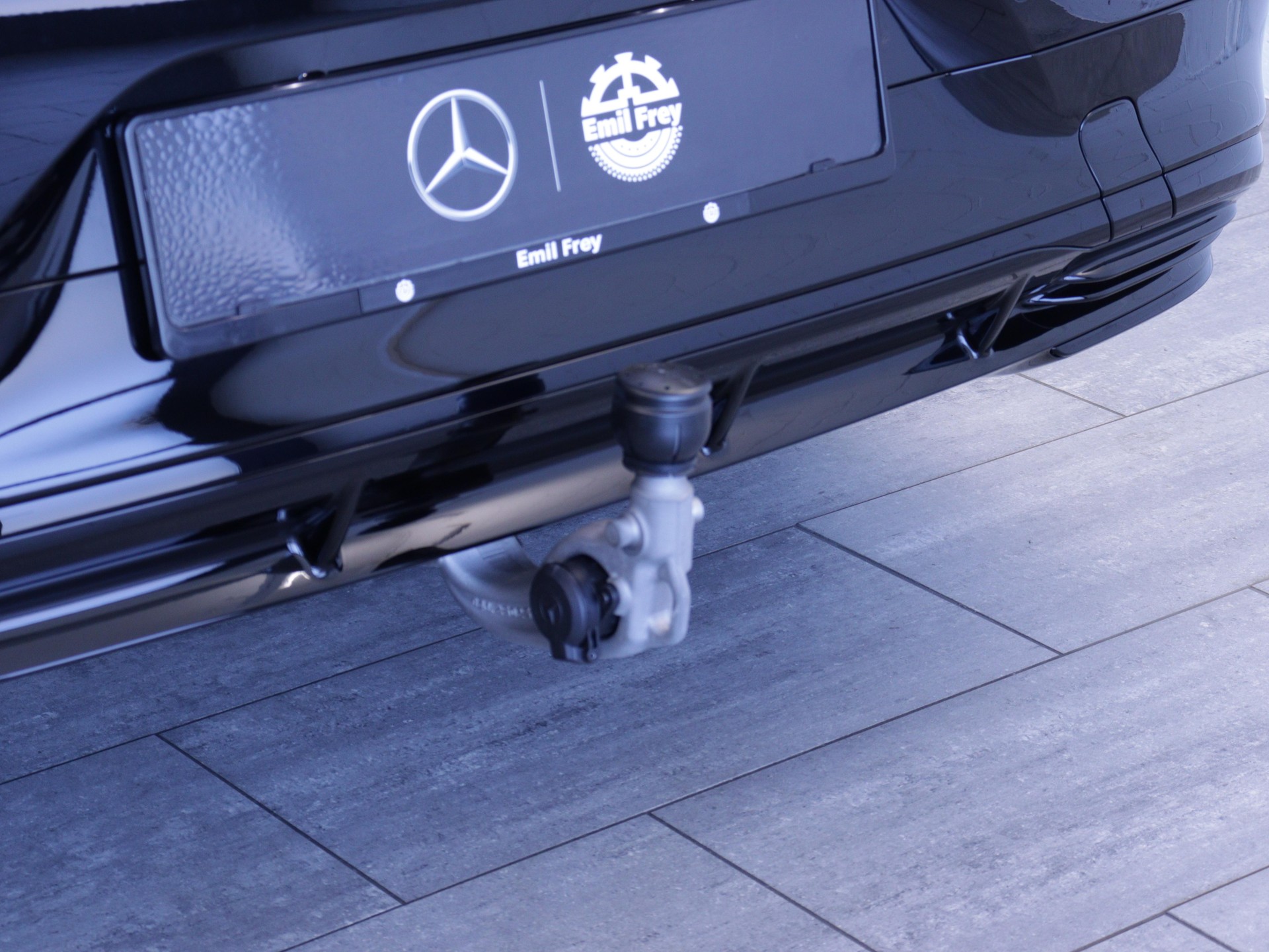 MERCEDES-BENZ CLA 220 4-Matic Shooting Brake-image-13