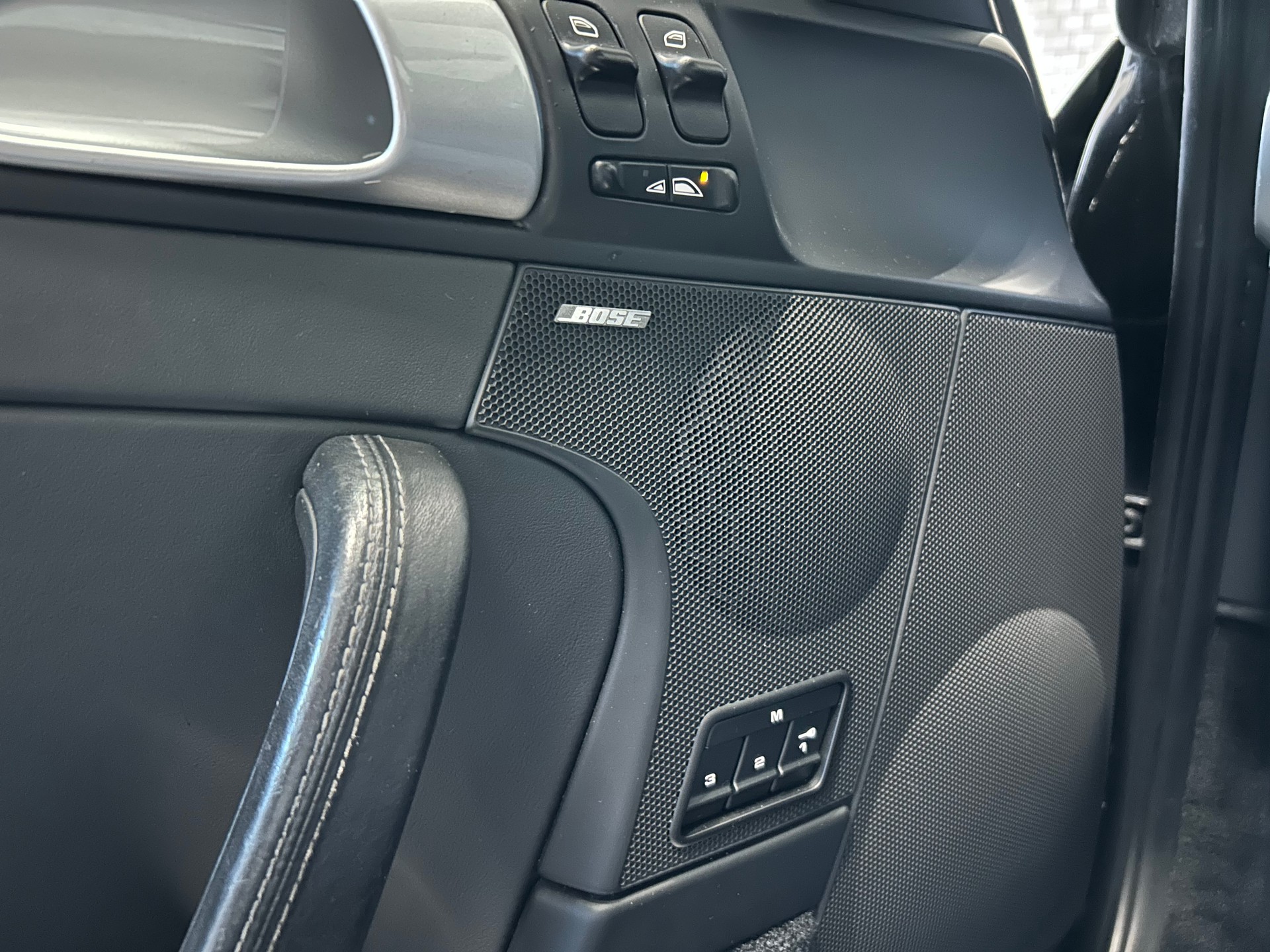 PORSCHE 911 Cabrio Turbo PDK-image-11