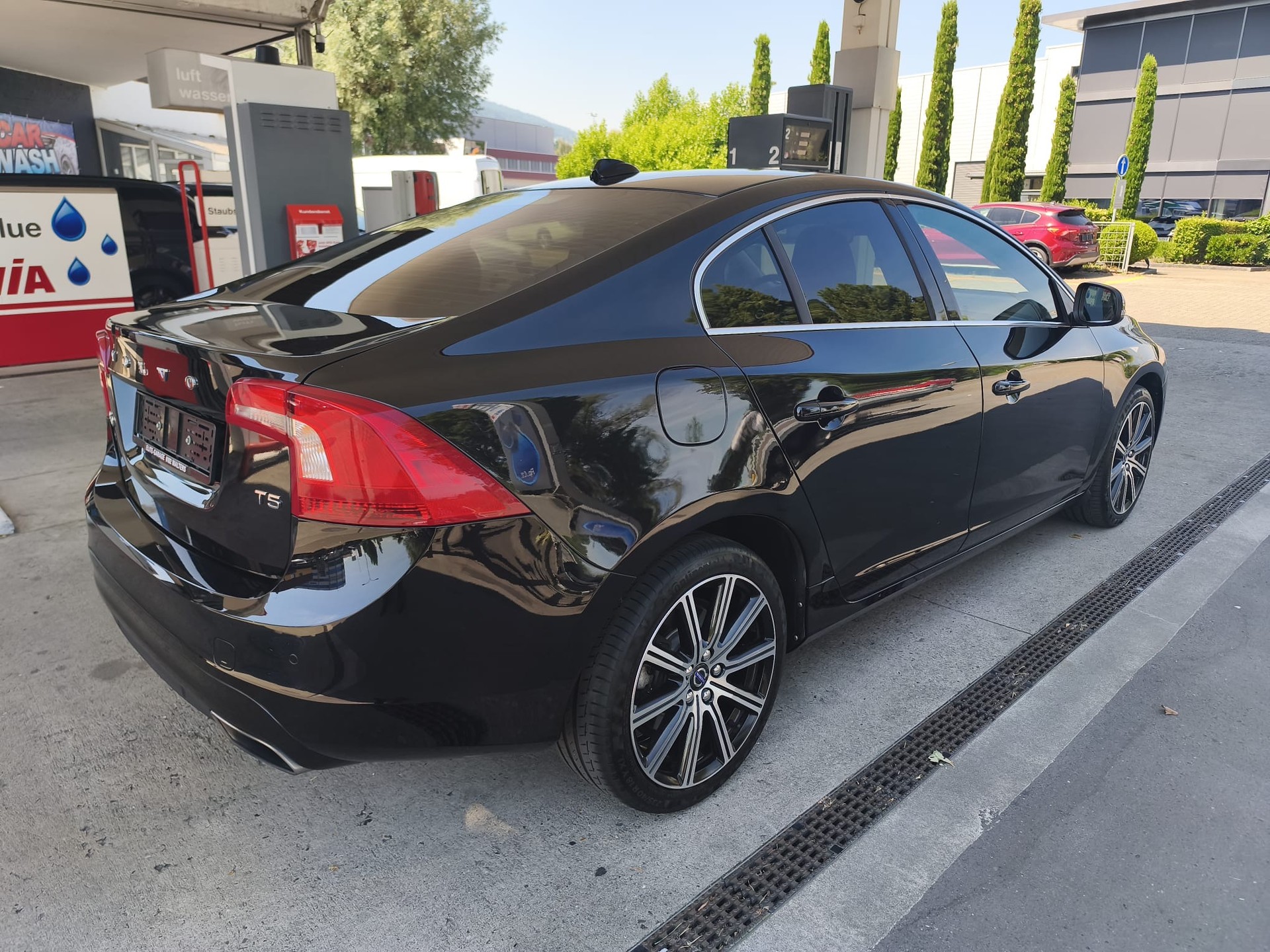 VOLVO S60 T5 Summum R-Design Geartronic-image-5