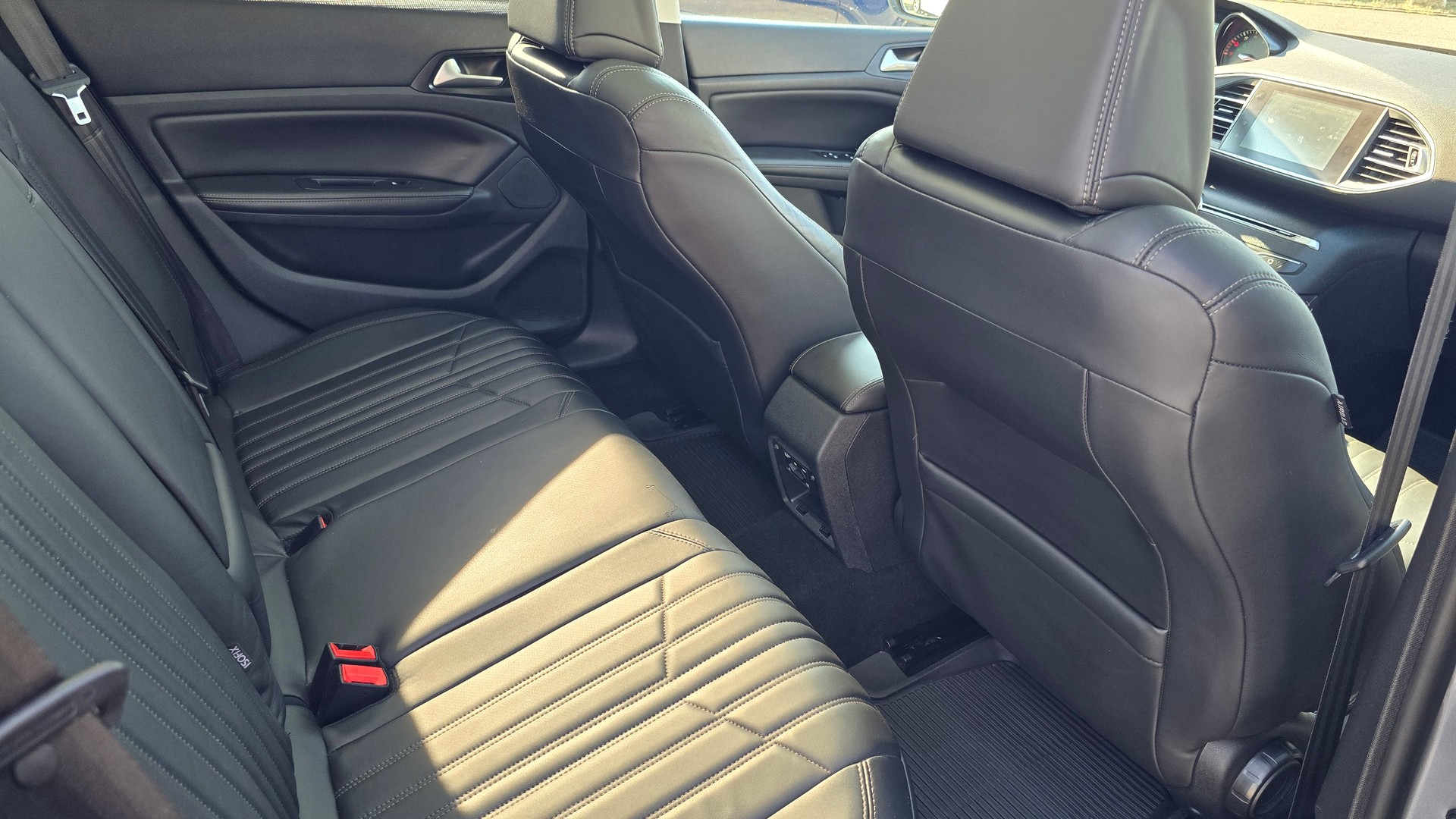 PEUGEOT 308 SW 1.6 THP Allure-image-5