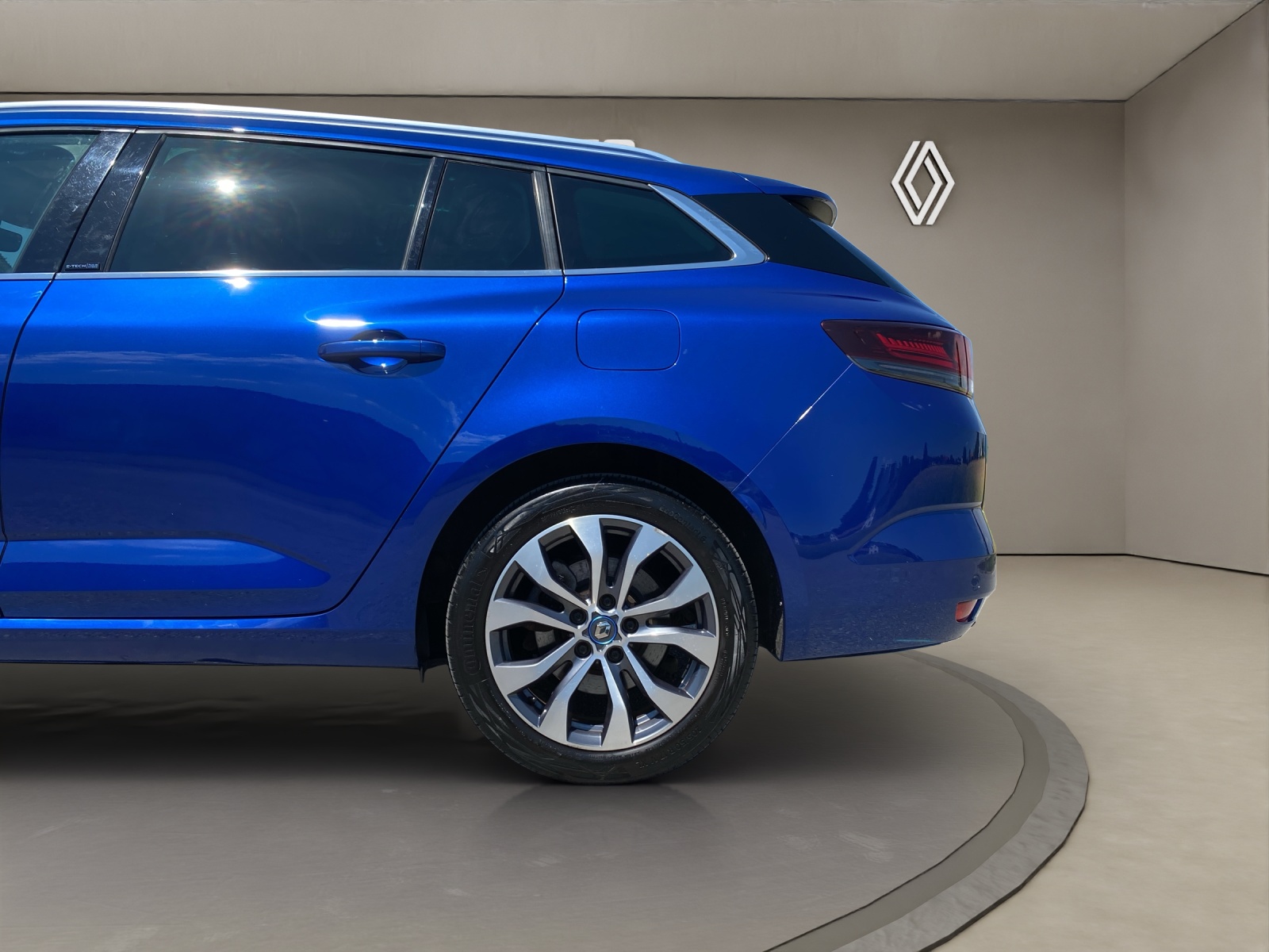 RENAULT Mégane Grandtour 1.6 E-Tech Intens-image-14