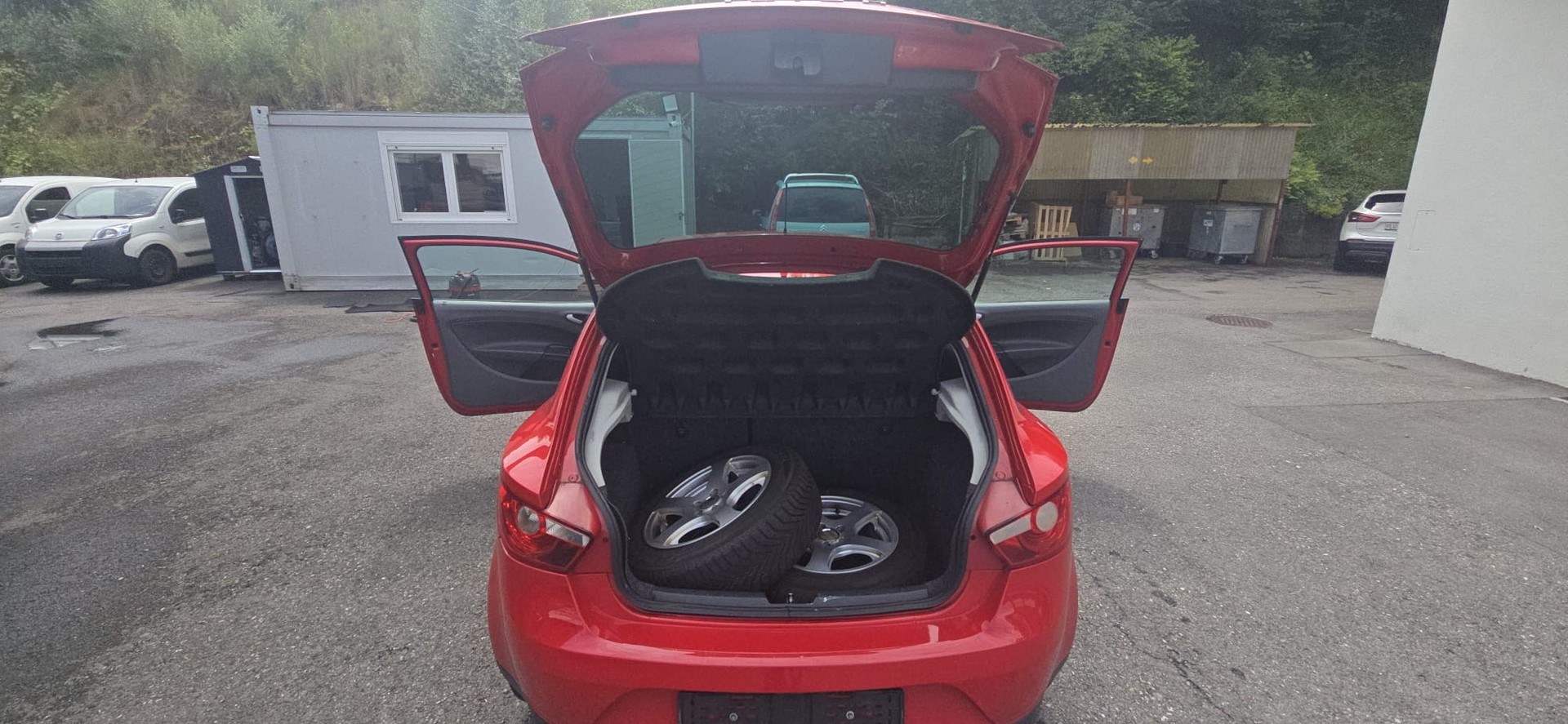 SEAT Ibiza SC 1.2 TSI Style-image-8
