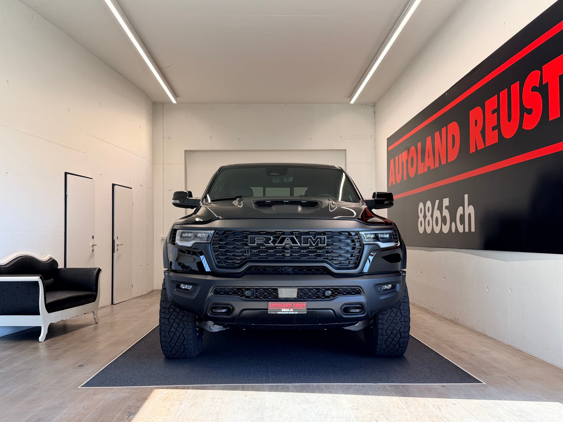 DODGE RAM RHO 3.0 R6 Bi Turbo 540PS-showroom-element-1