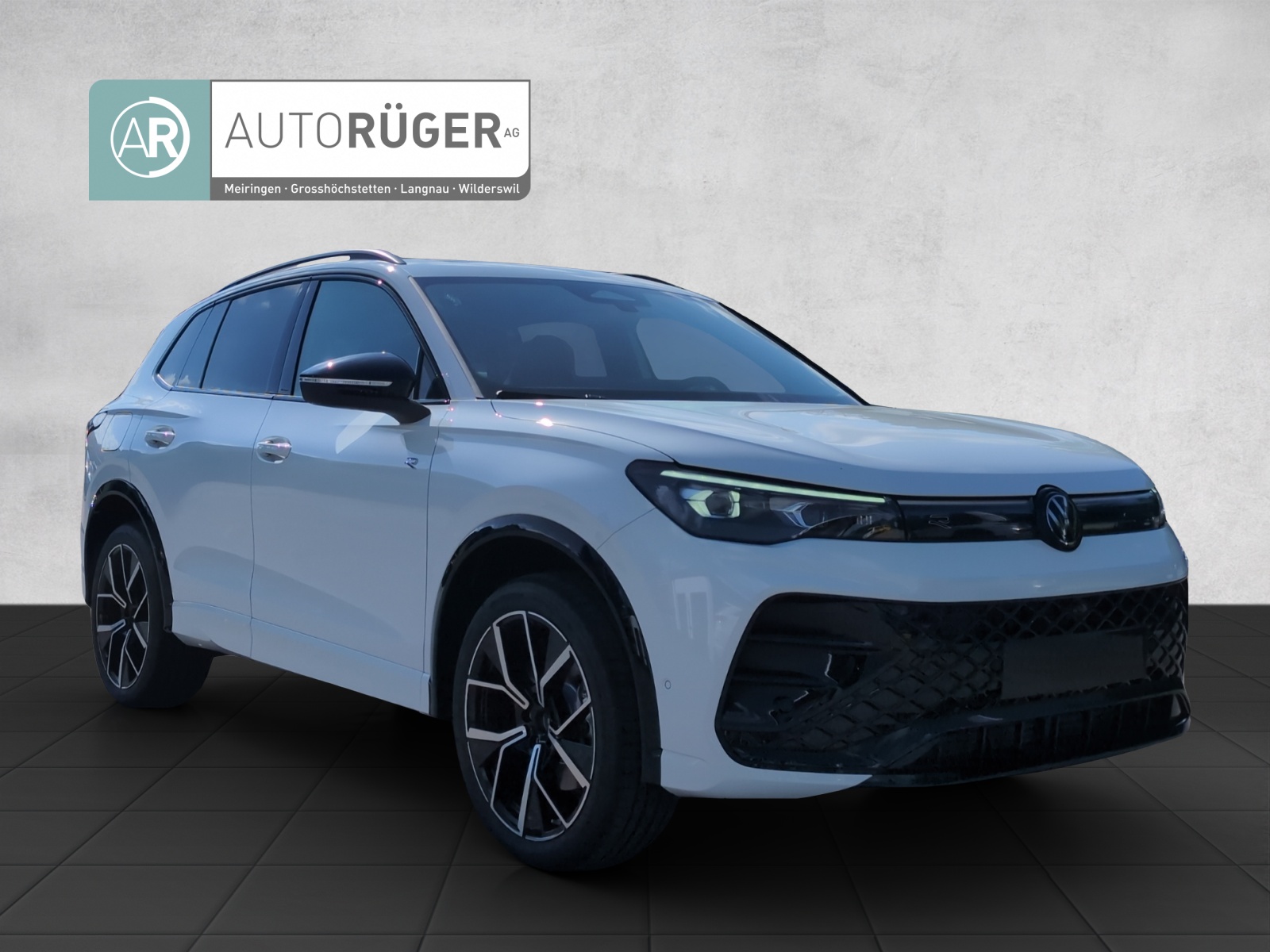 VW Tiguan R-Line UNITED 4Motion-image-7