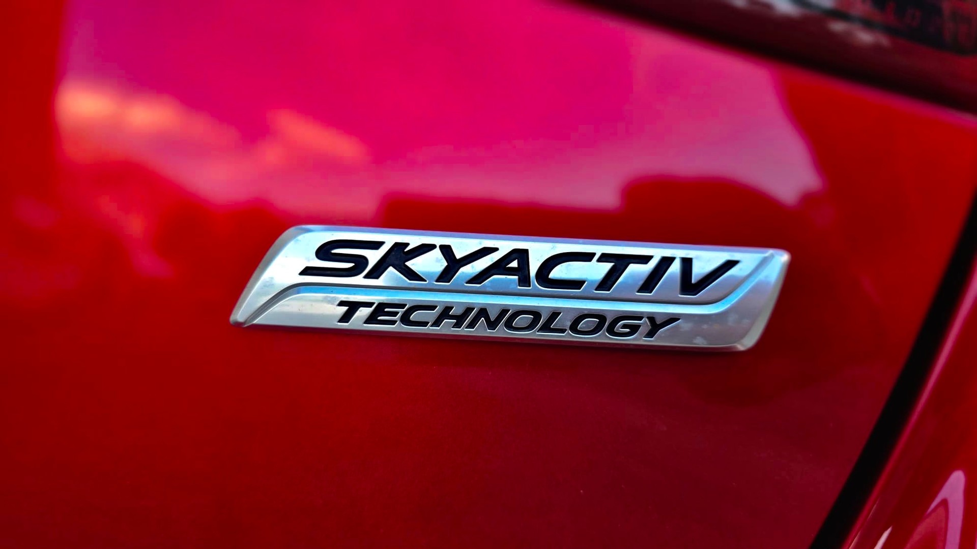 MAZDA 2 1.5i 16V Skyactiv-G Revolution-image-6