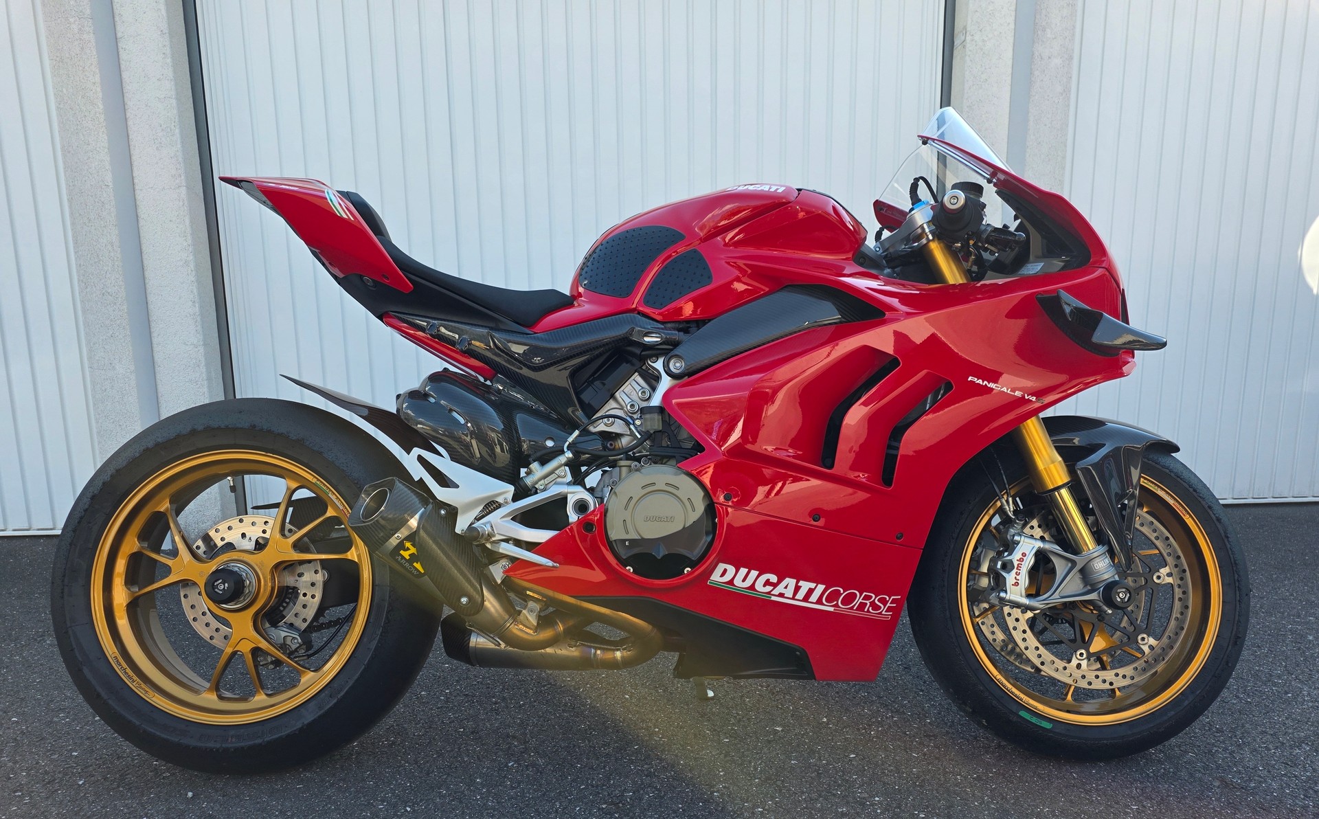 DUCATI Panigale 1103 V4 S-image-1