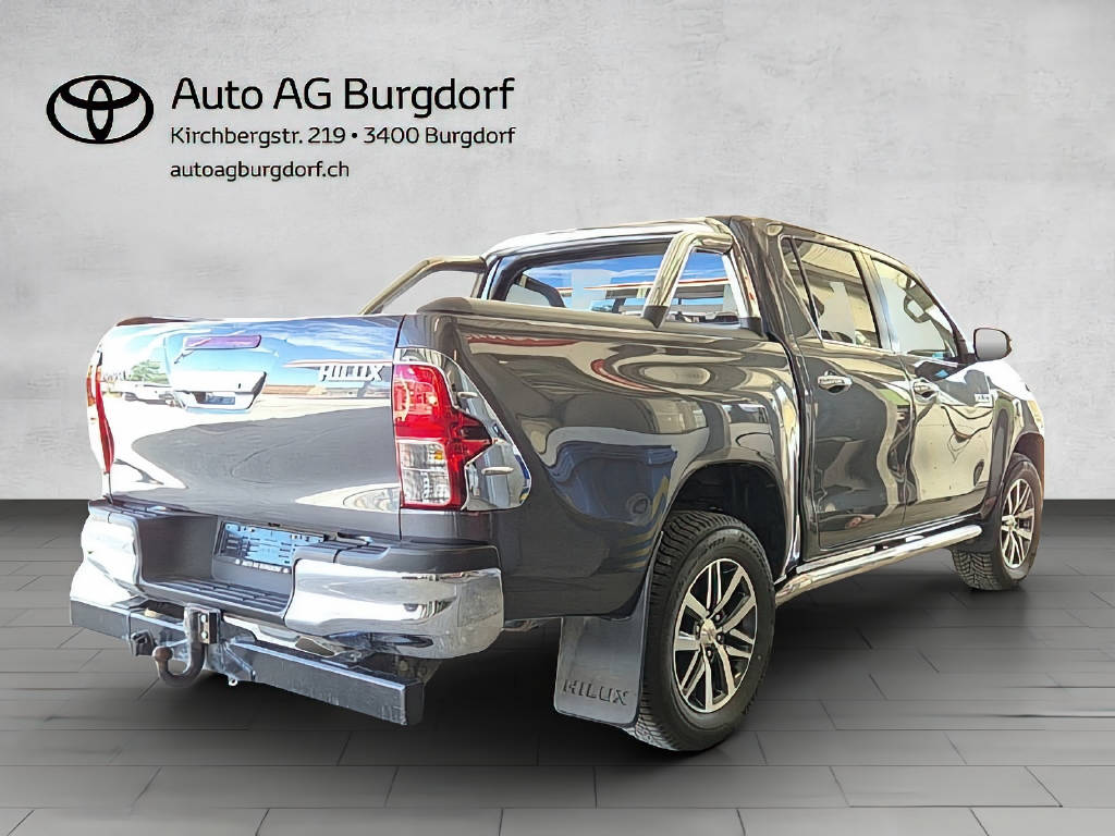 TOYOTA Hi-Lux Double Cab.-Pick-up 2.4 D-4D 150 Sol Premium-image-3