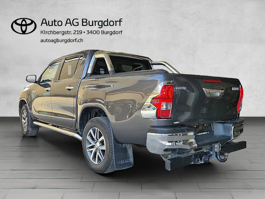 TOYOTA Hi-Lux Double Cab.-Pick-up 2.4 D-4D 150 Sol Premium-image-2