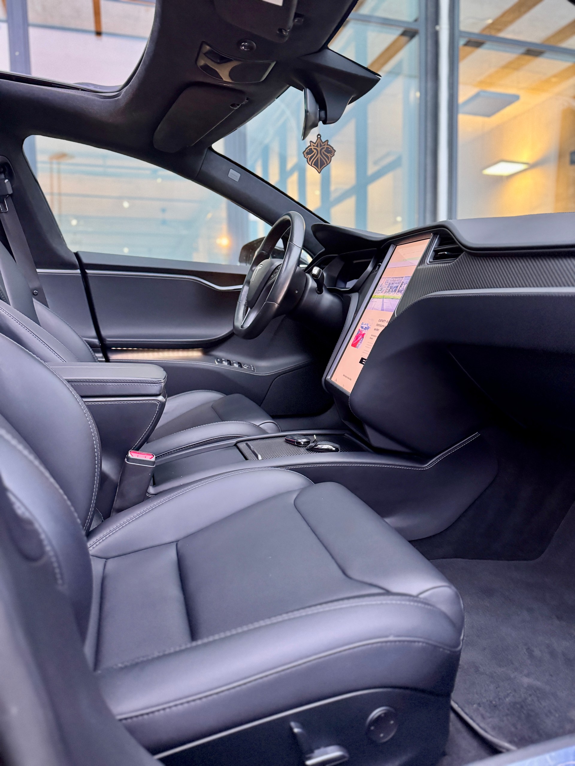 TESLA Model S 100 D *FREE Supercharger* / Enhanced Autopilot-image-9