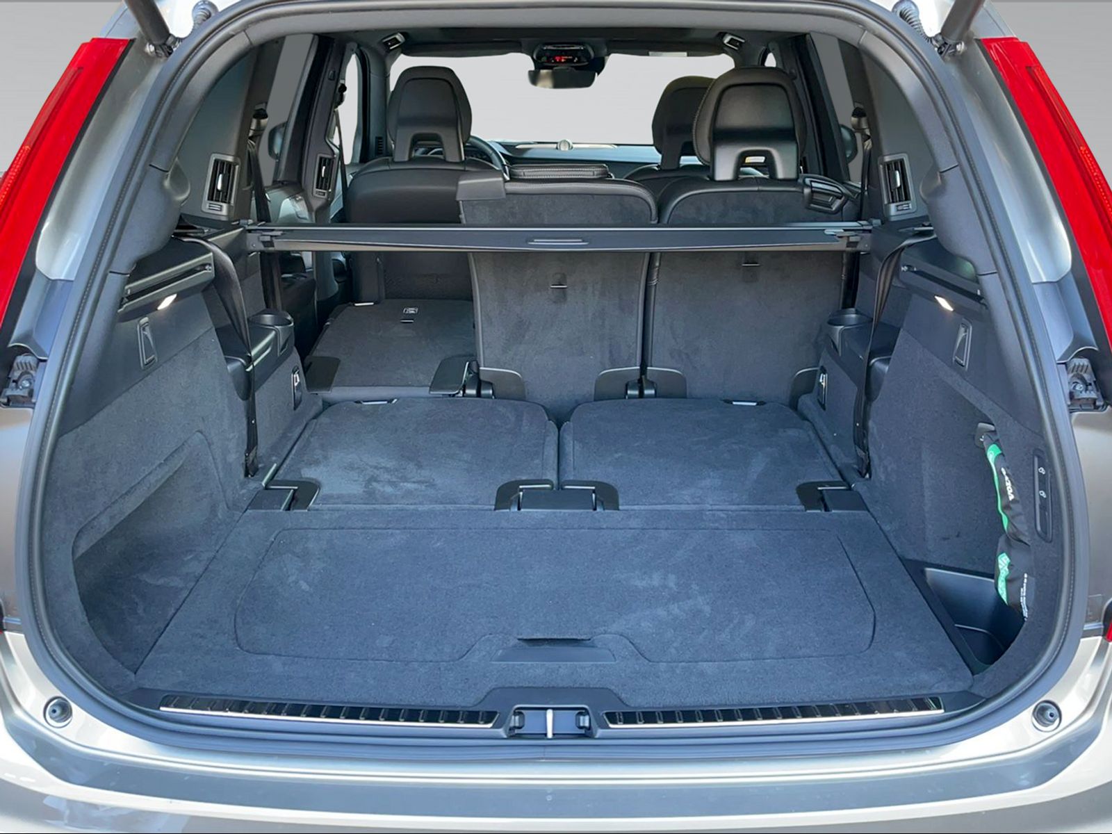 VOLVO XC90 2.0 T8 TE R-Design 7P. eAWD-image-7