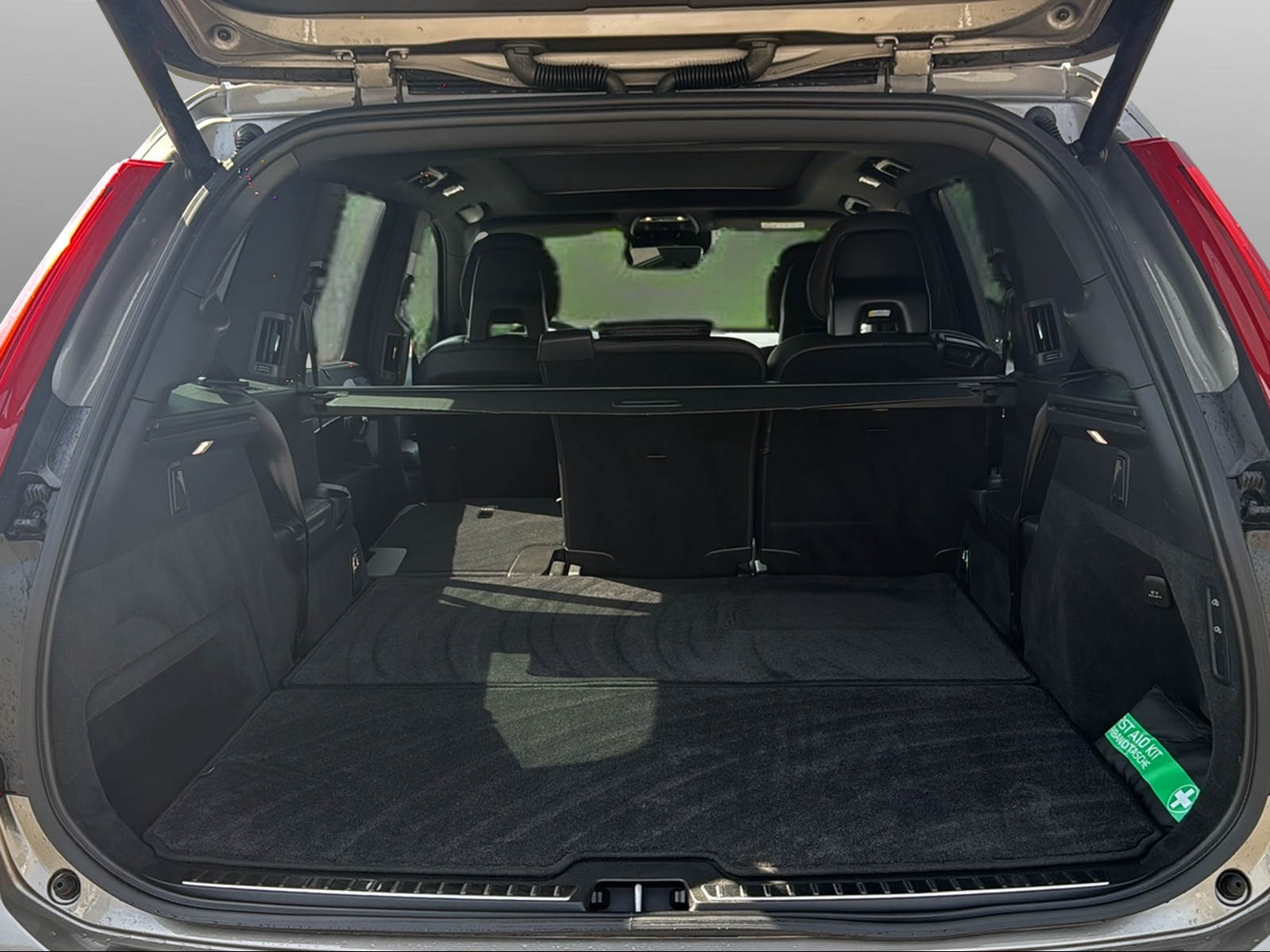 VOLVO XC90 2.0 T8 TE R-Design 7P. eAWD-image-15