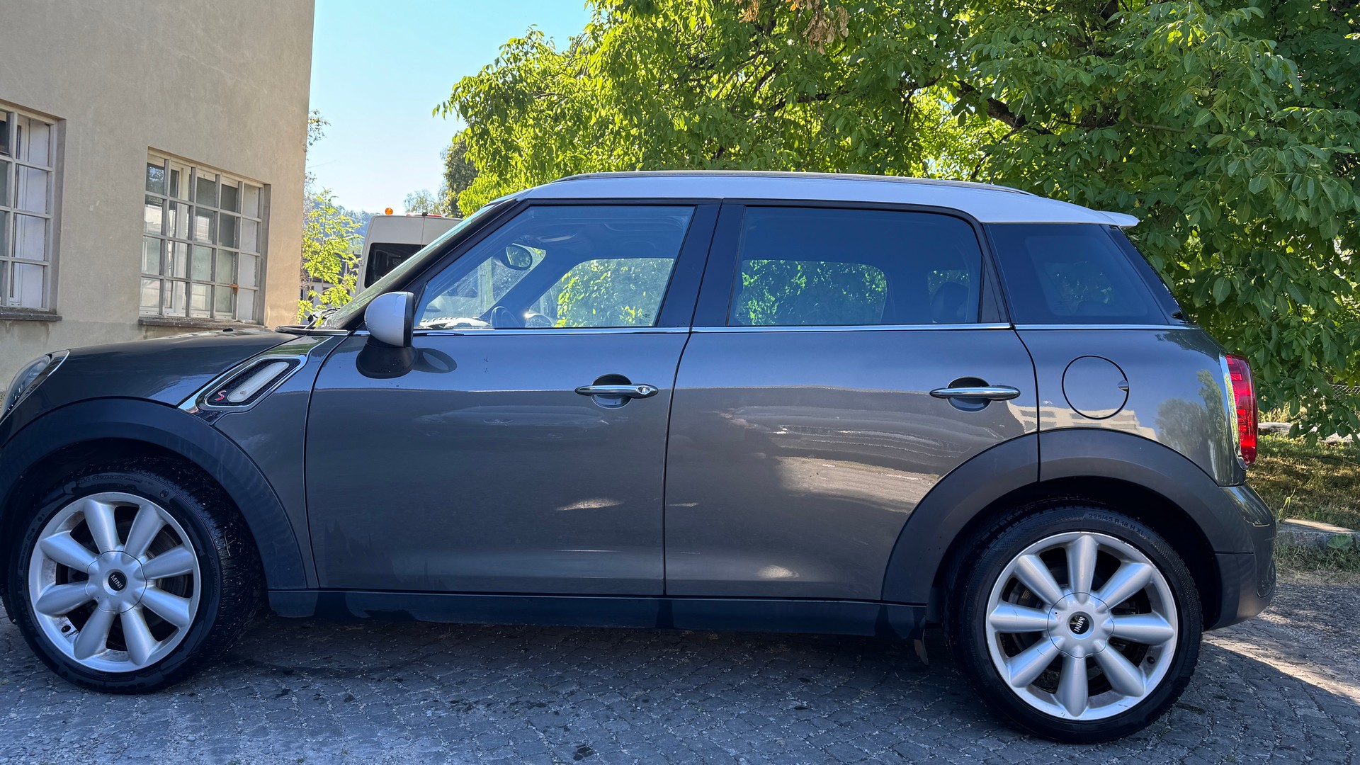 MINI Countryman Cooper S ALL4 Steptronic-image-2