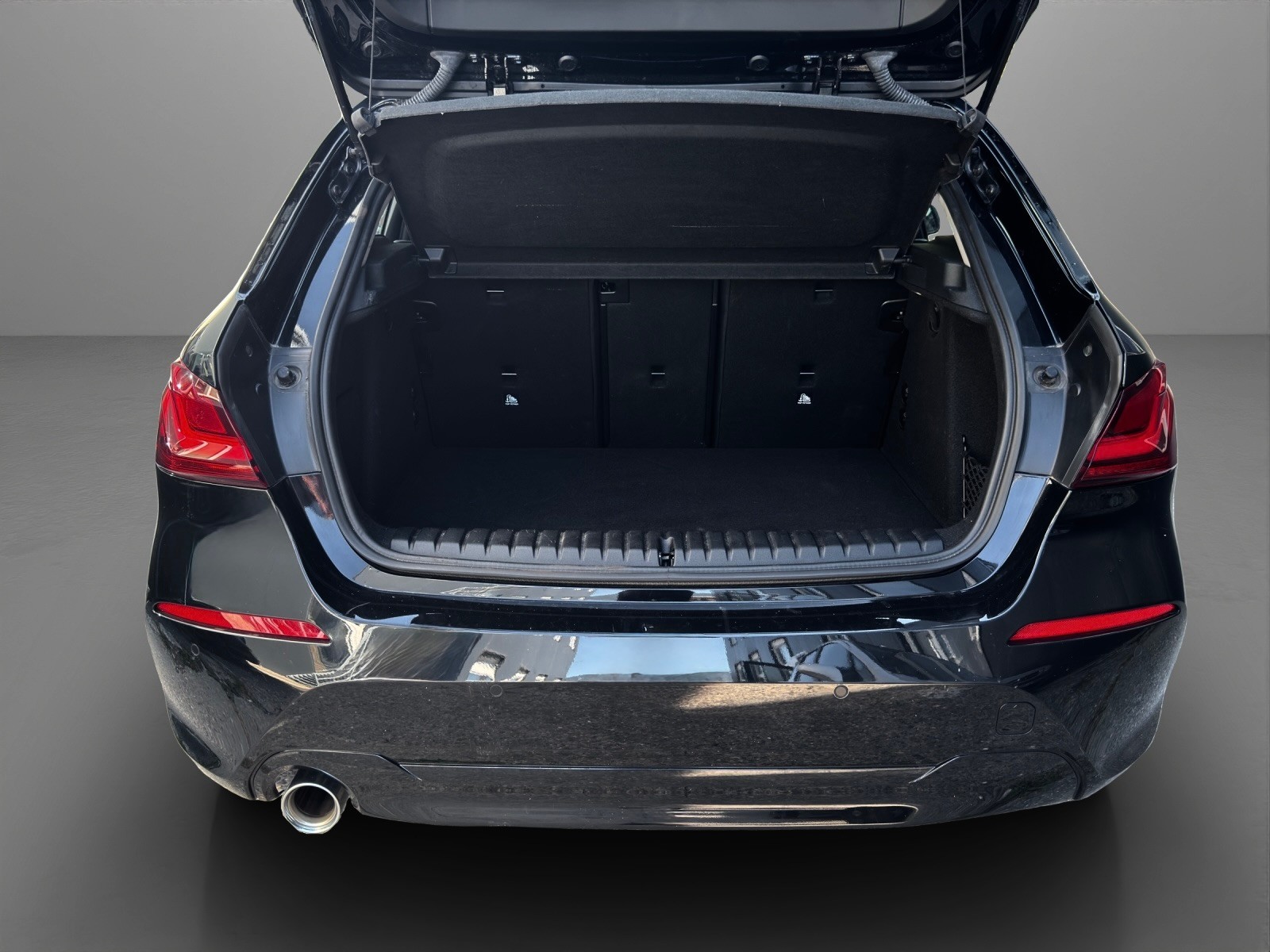 BMW 118i Steptronic-image-11