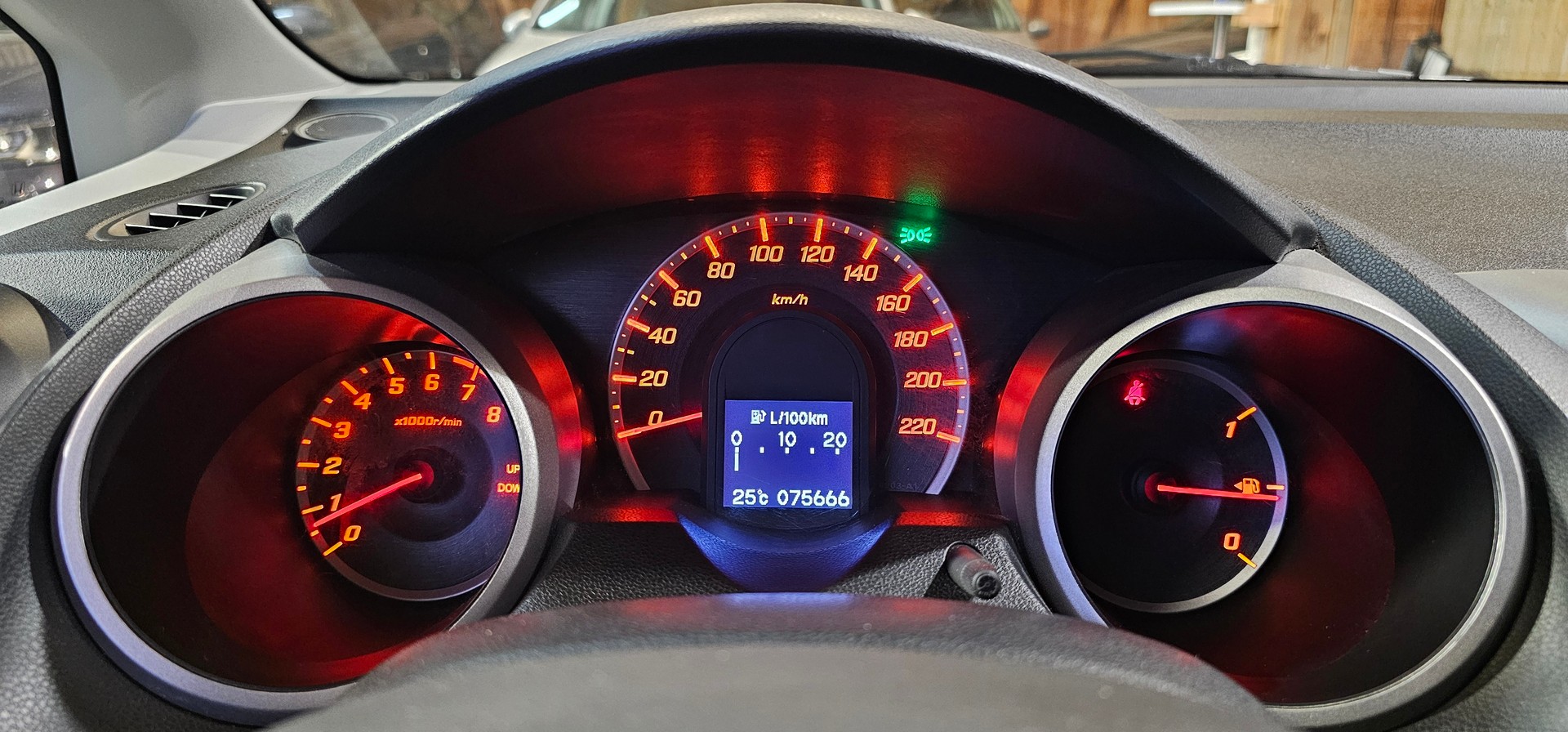 HONDA Jazz 1.4i Comfort-image-23