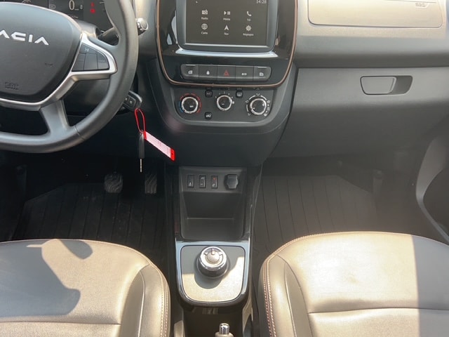 DACIA Spring 27 kWh Electric 65 Extreme-image-6