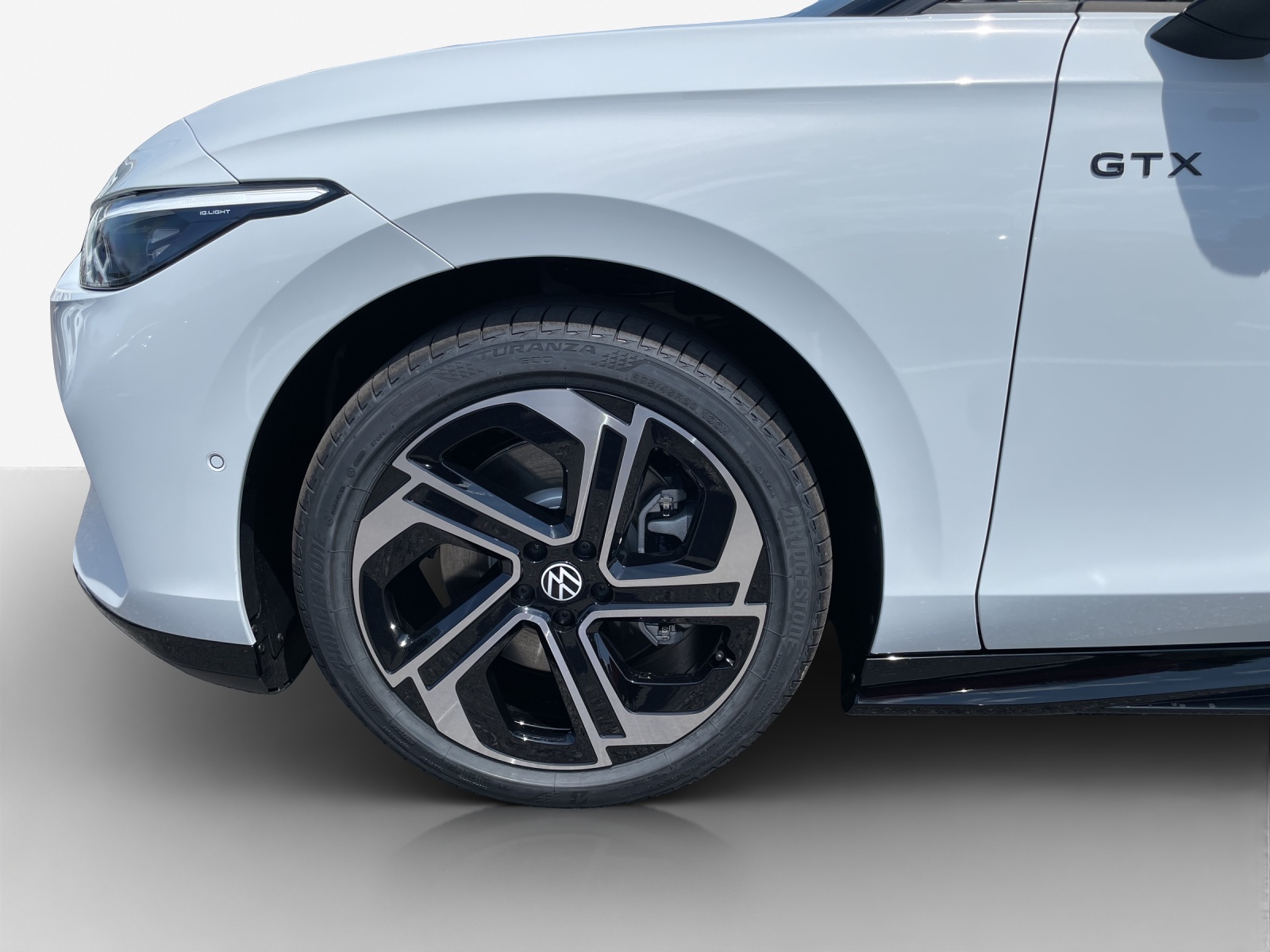 VW ID.7 Tourer GTX 86 kWh GTX 4 Motion-image-13