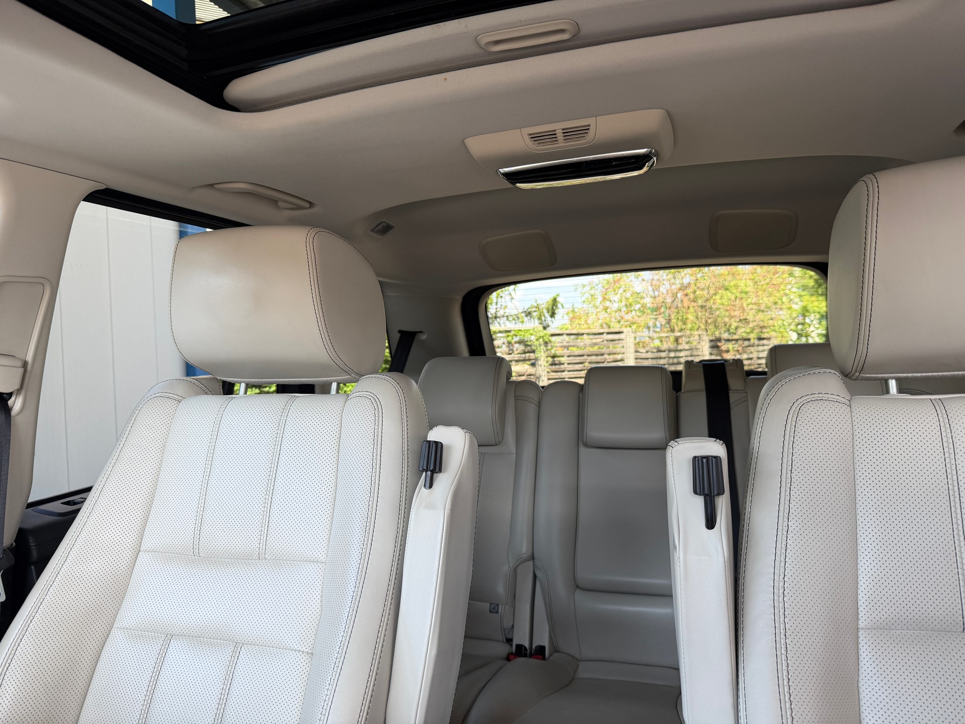 LAND ROVER Range Rover Sport 3.0 TDV6 HSE Automatic-image-21